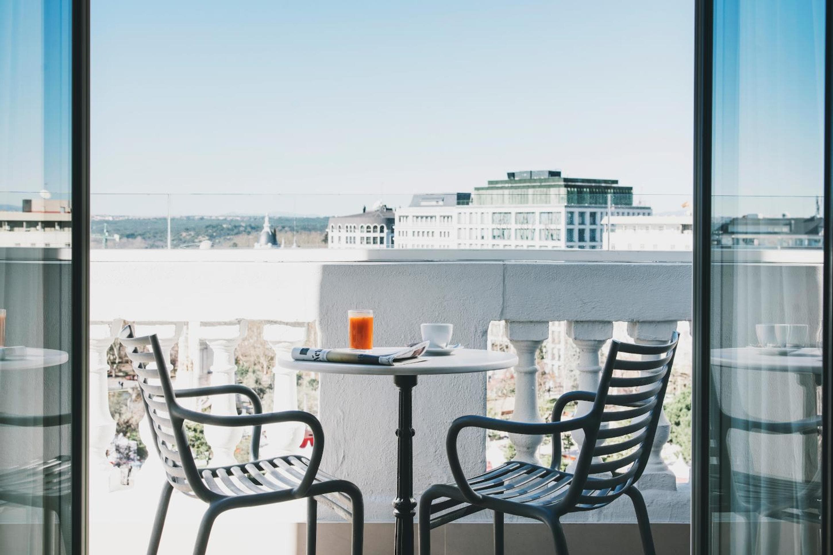 Dear Hotel Madrid — 7