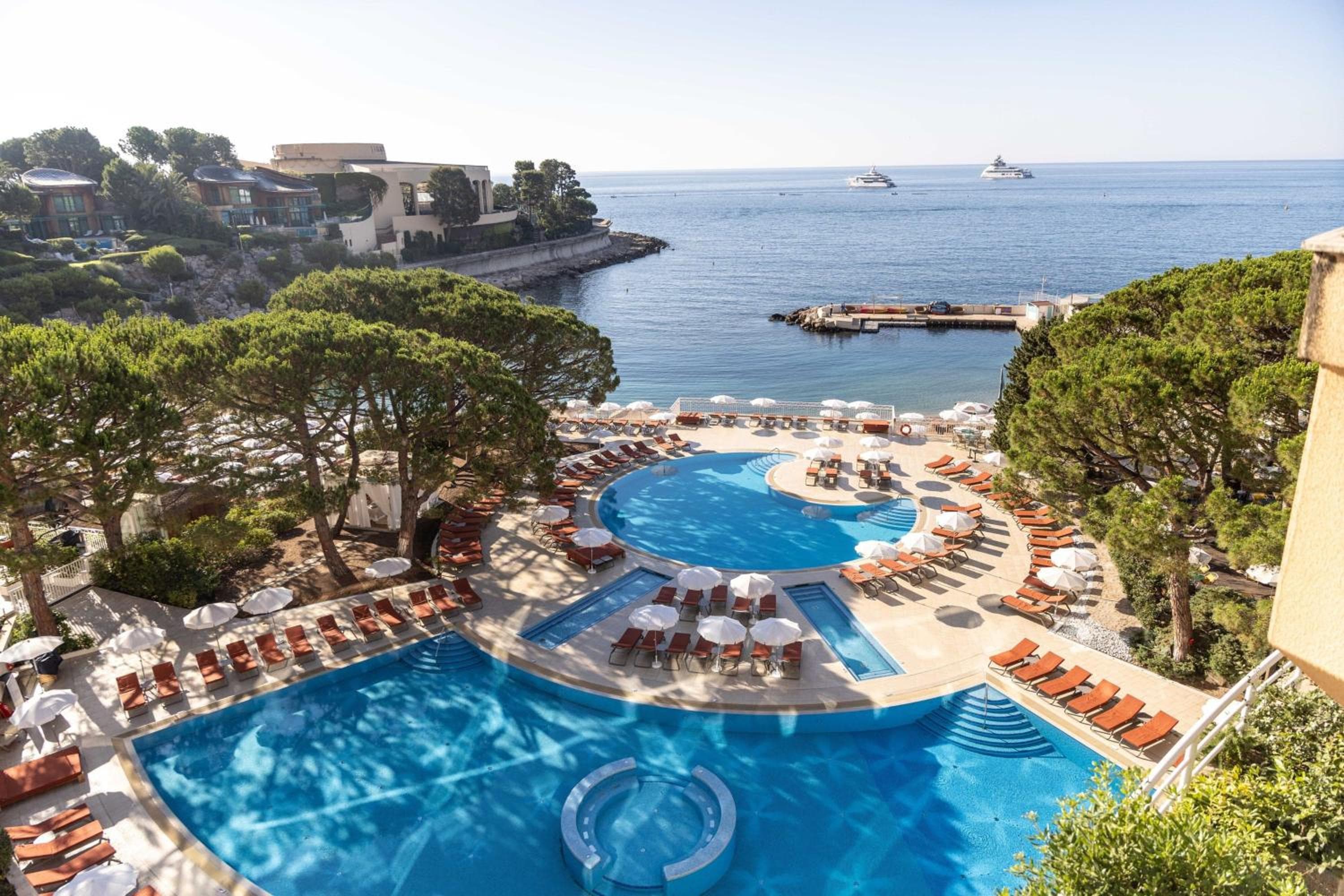 Le Méridien Beach Plaza — 27