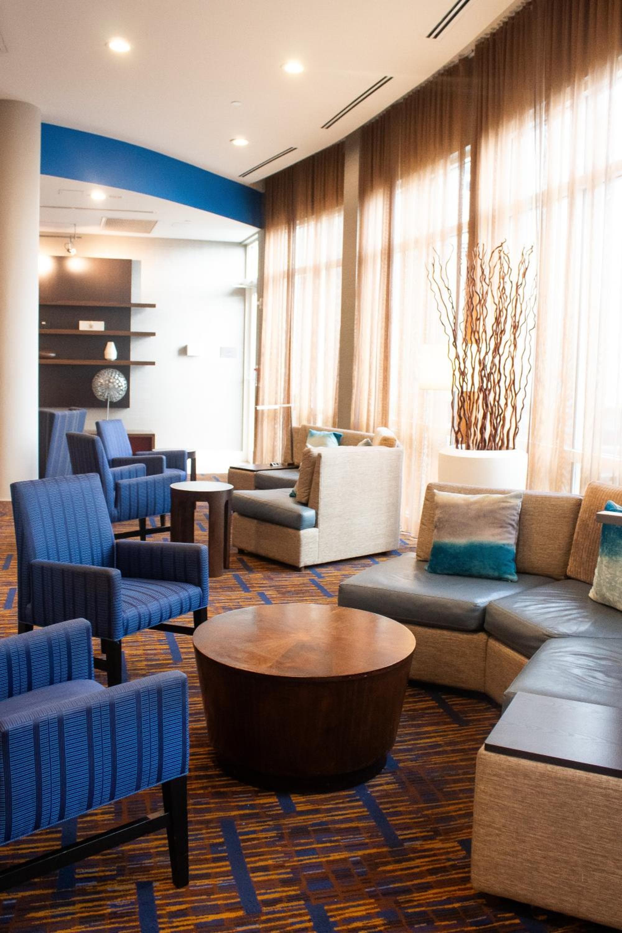 Courtyard Miami Dadeland — 21