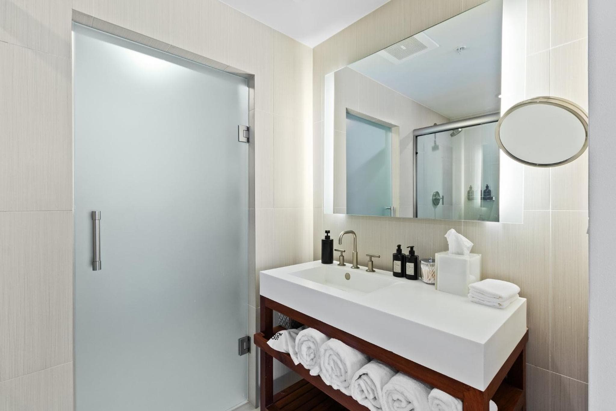 2 Zimmer Luxus-Strandapartment mit Resort-Annehmlichkeiten — 7