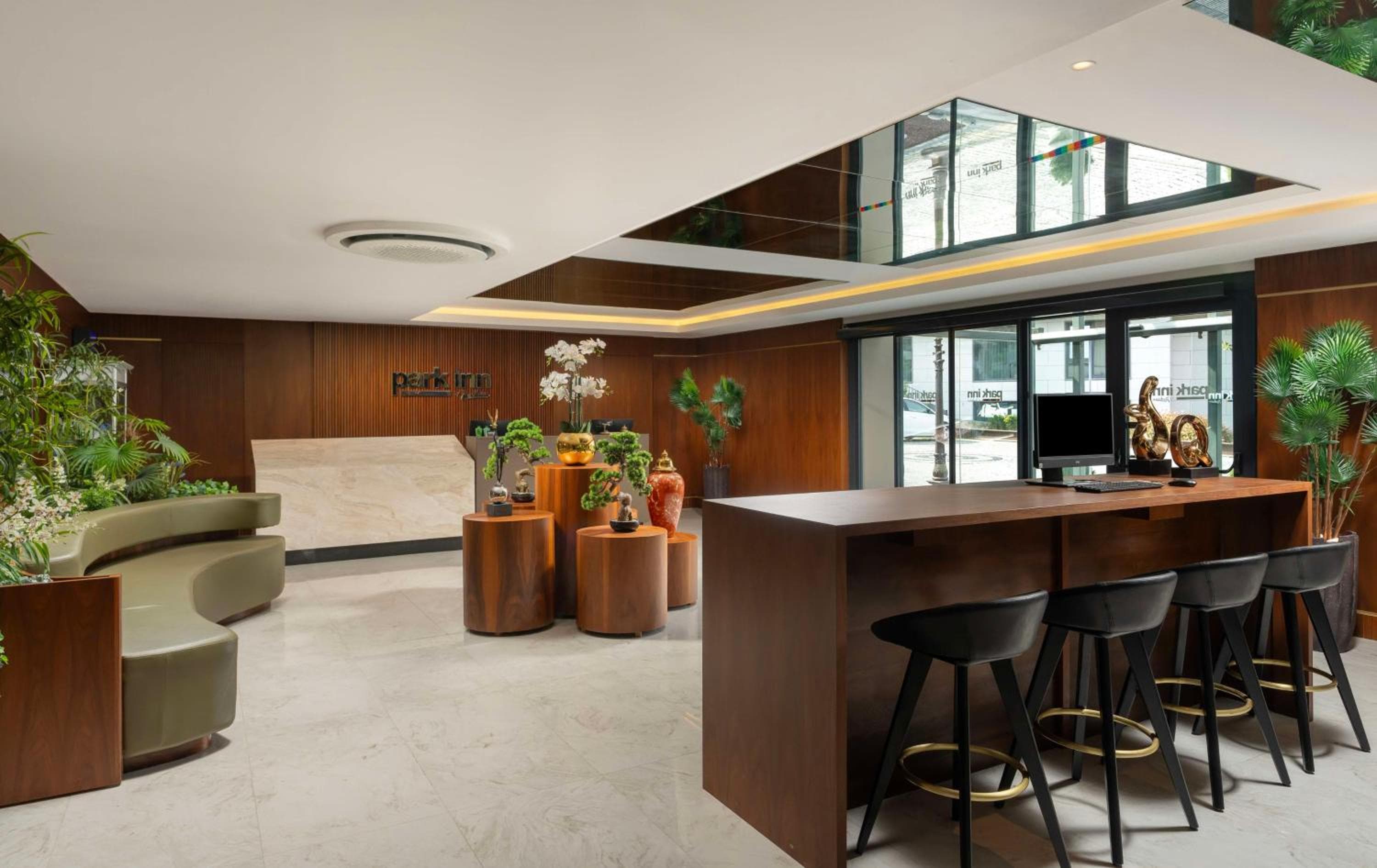 Park Inn by Radisson Istanbul Airport Odayeri — 10
