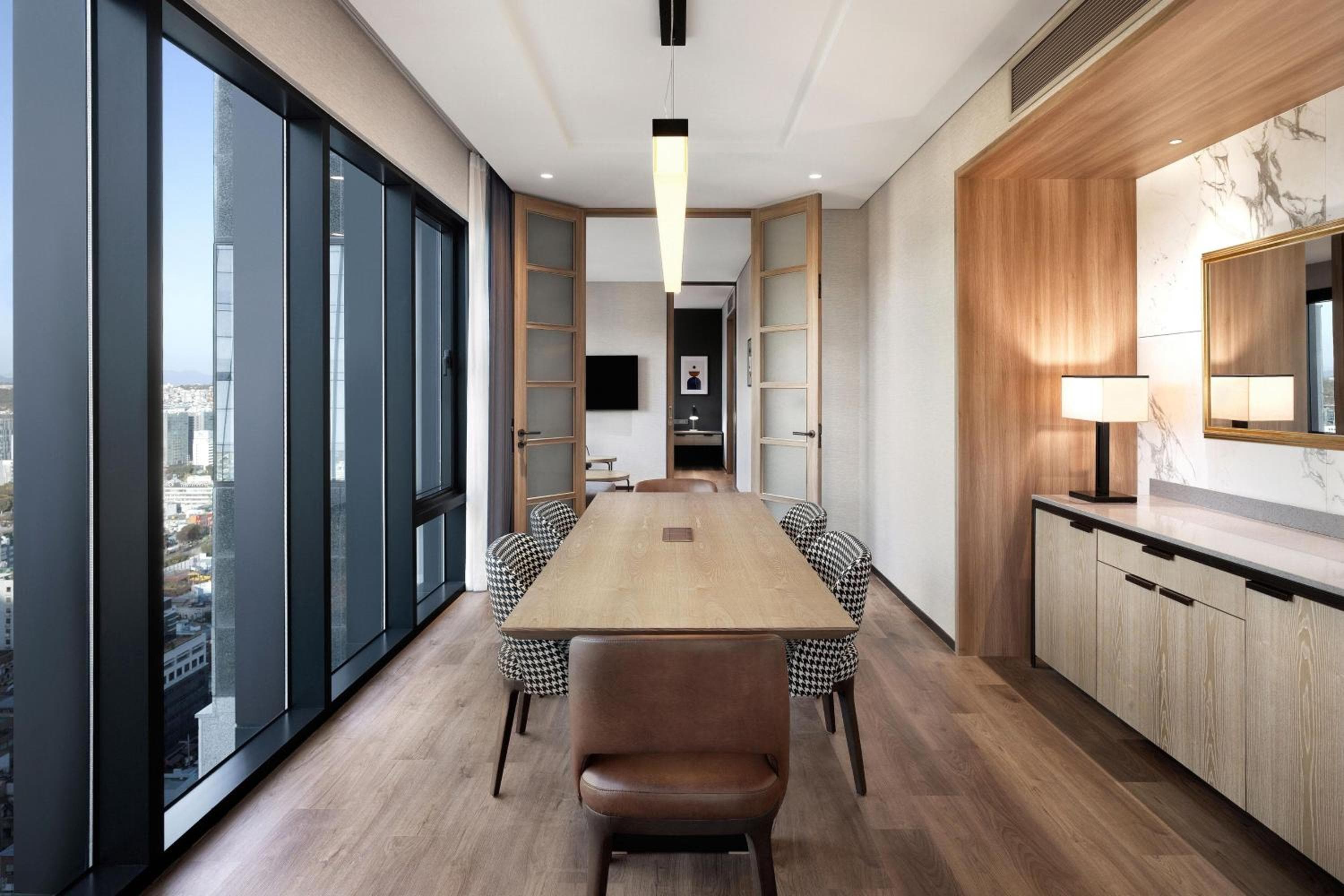 Four Points by Sheraton Josun, Seoul Myeongdong hotel, 36, Samil-daero 10-gil, Jung-gu, Seoul, South Korea — photo 26