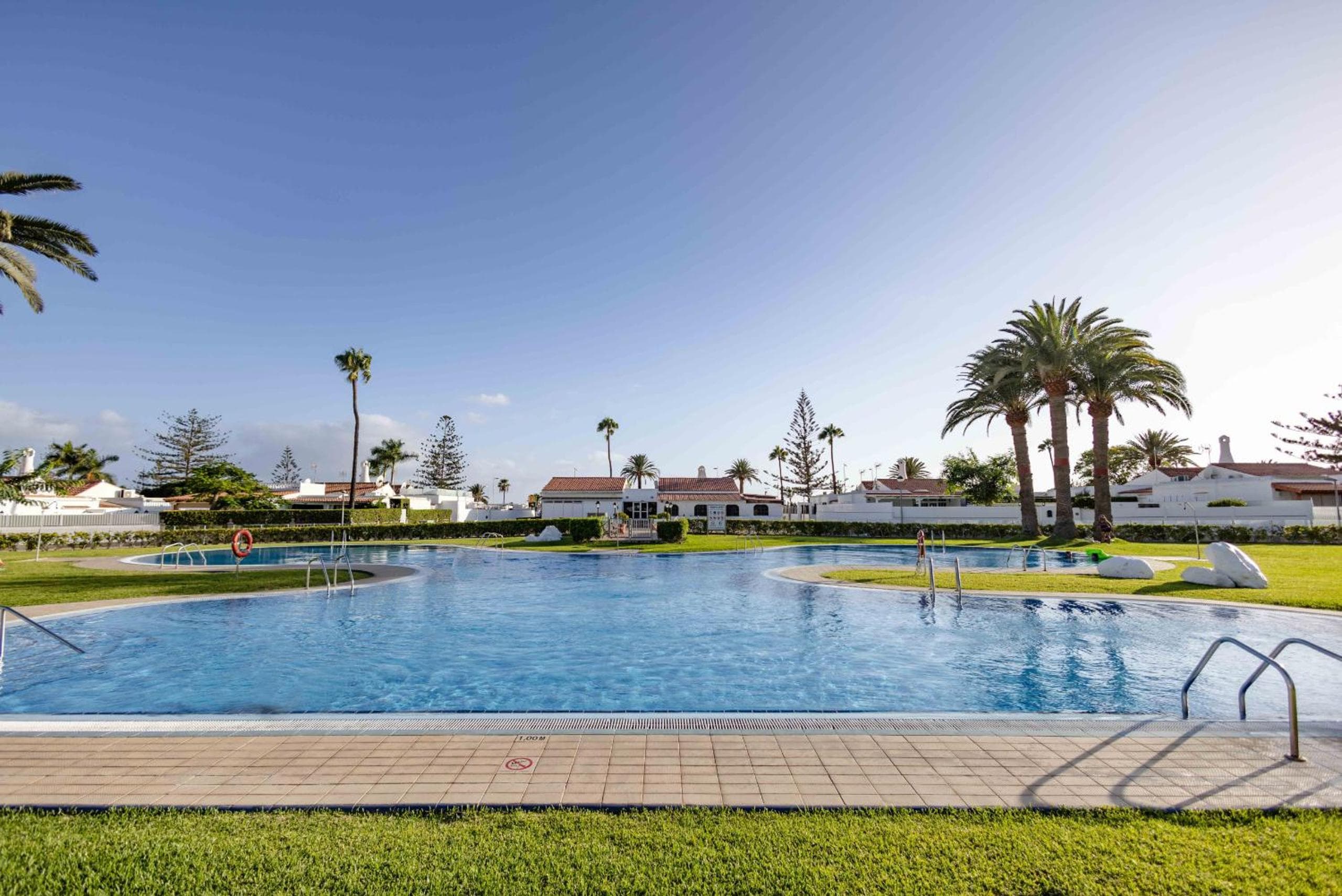 Oasis Holycan - by Gestión Vacacional Canarias — 1