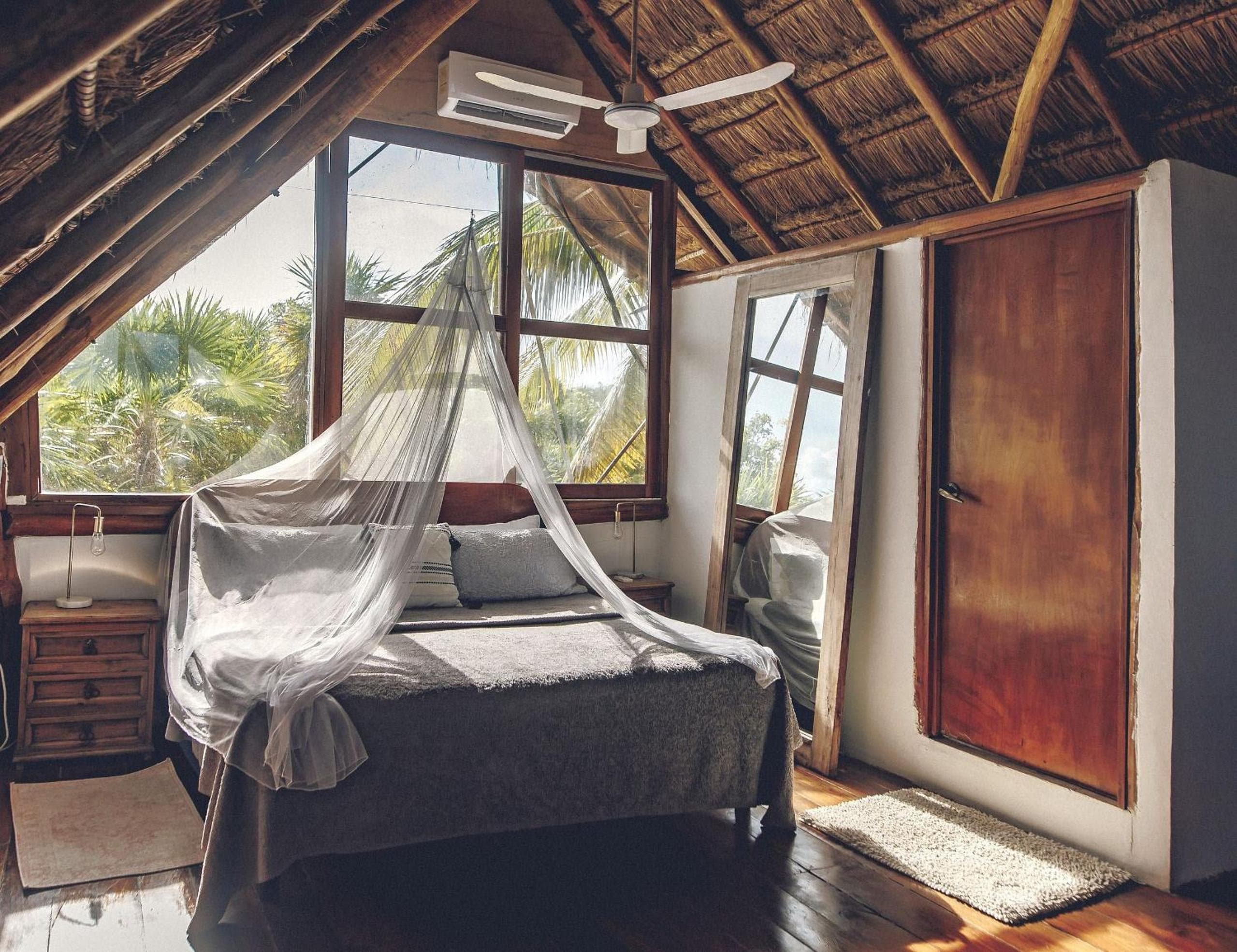 Amazing ECO Palapa at Private Beach in Sian Kaan. — 17