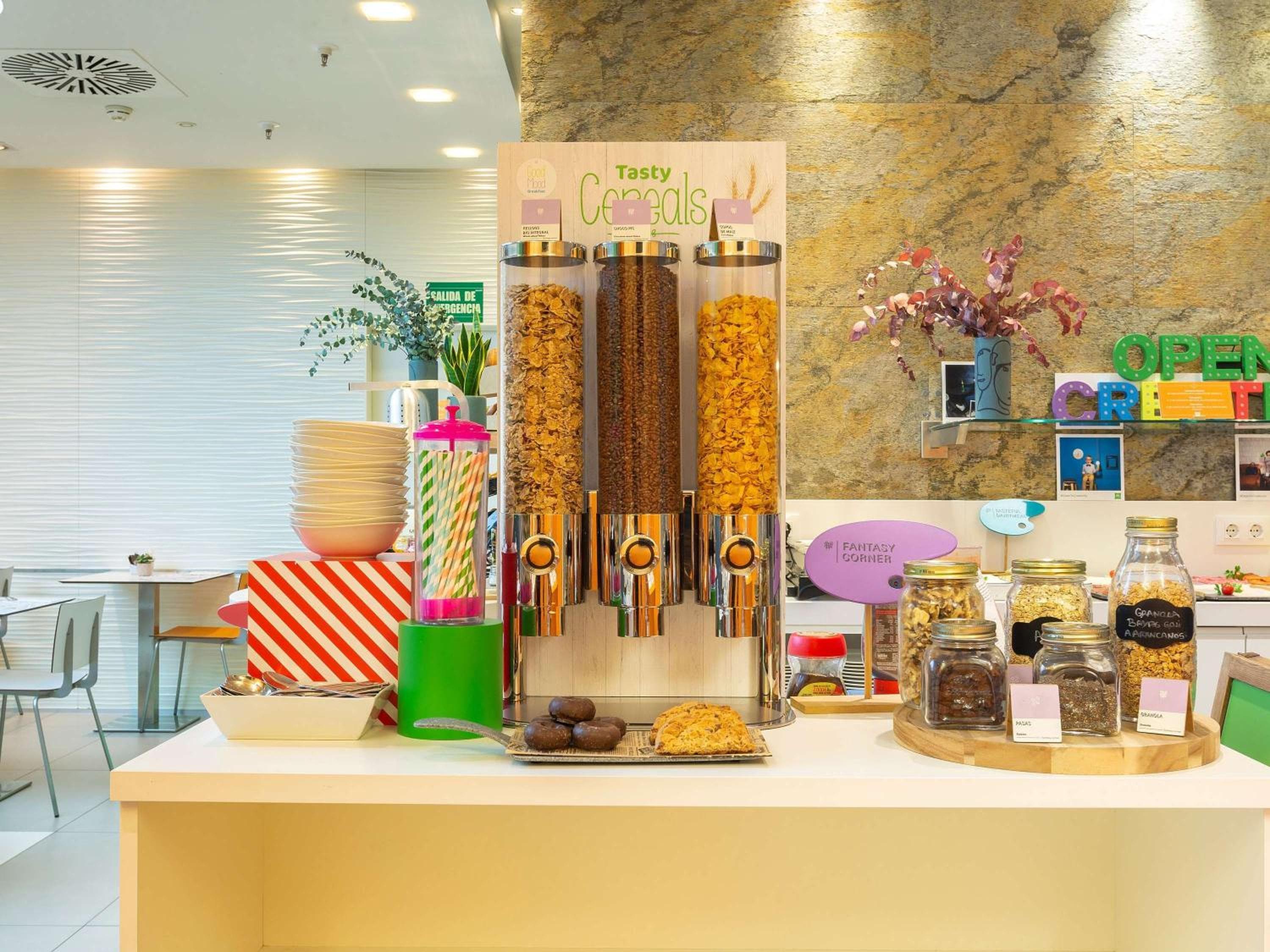 Ibis Styles Madrid Prado — 2