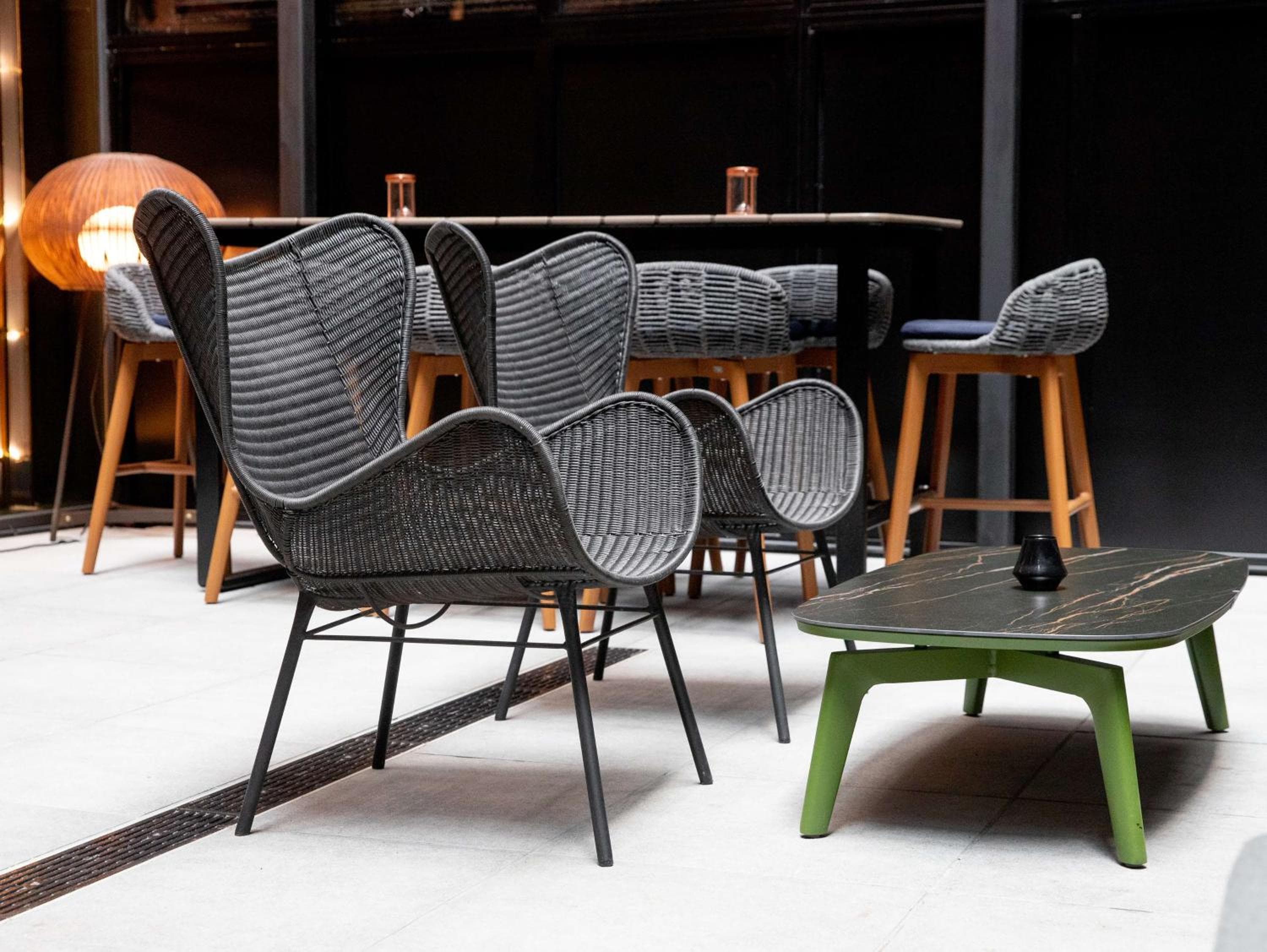 The Draper New York, Collezione di arazzi di Hilton — 27