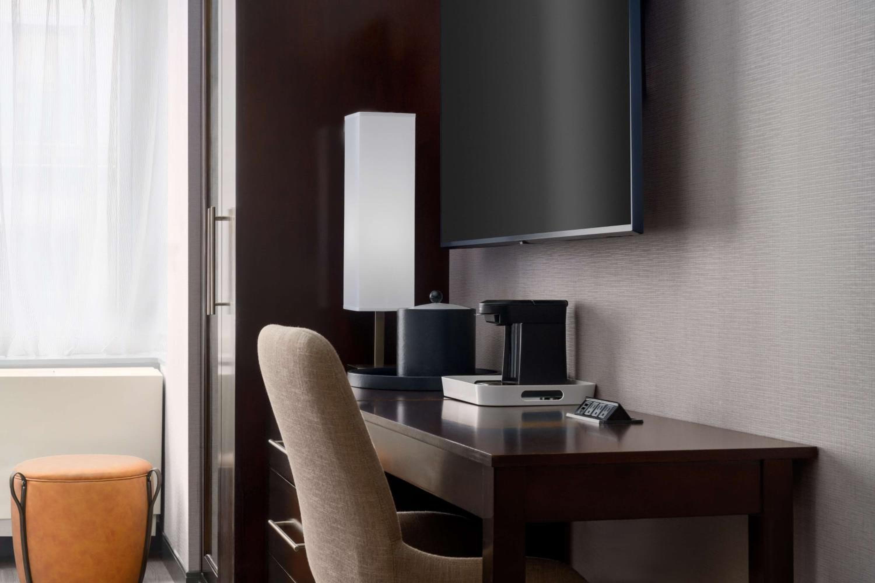 Hampton Inn Times Square Central — 30