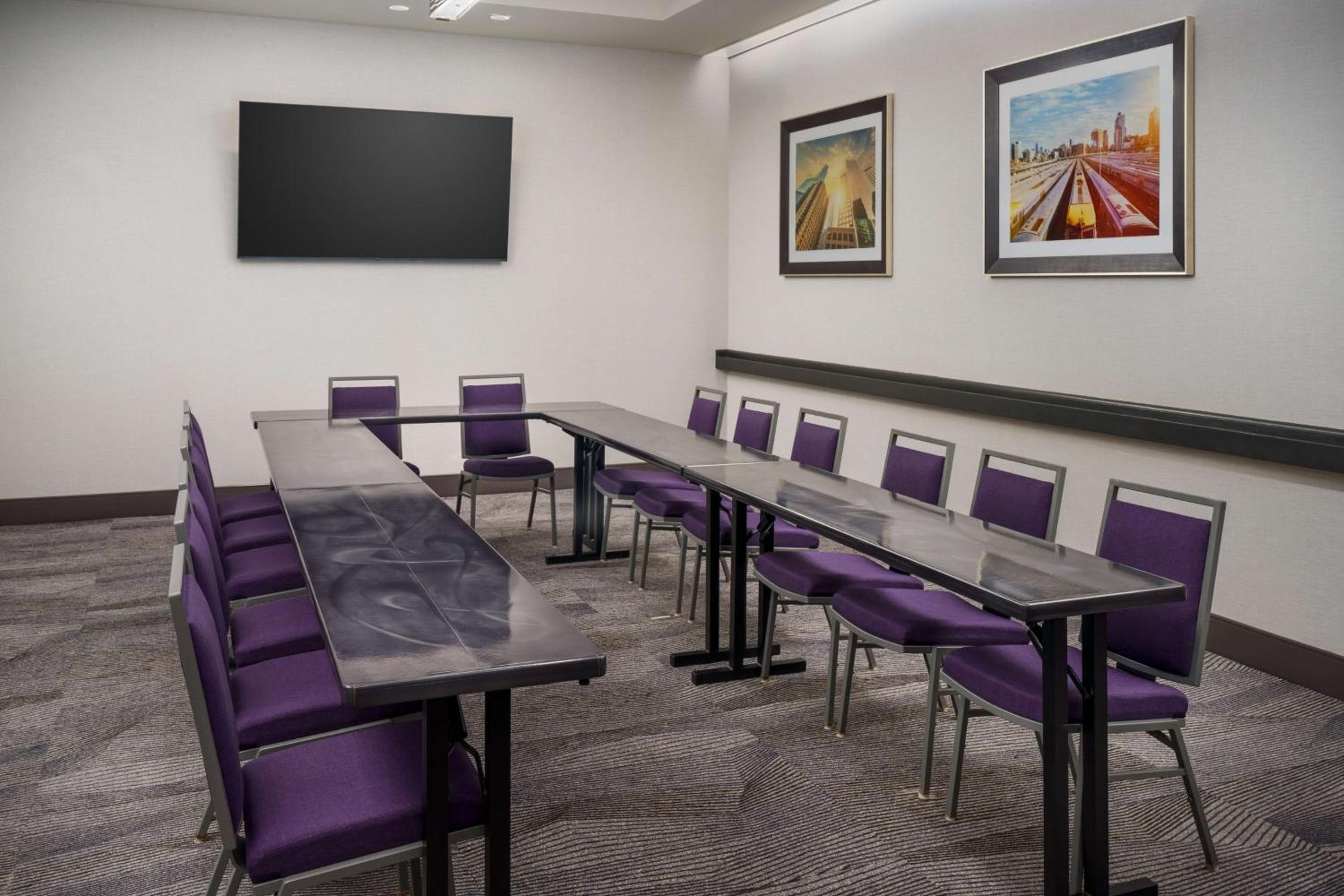 Hampton Inn Times Square Central — 24