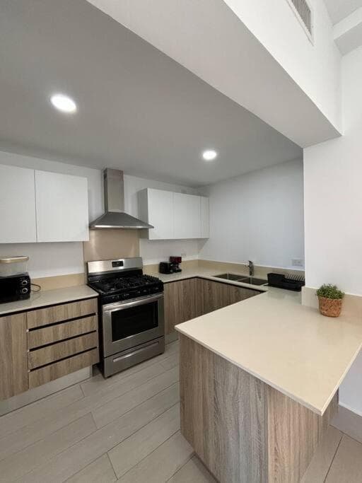 Corals Retreat 2BR Beach Condo — 10