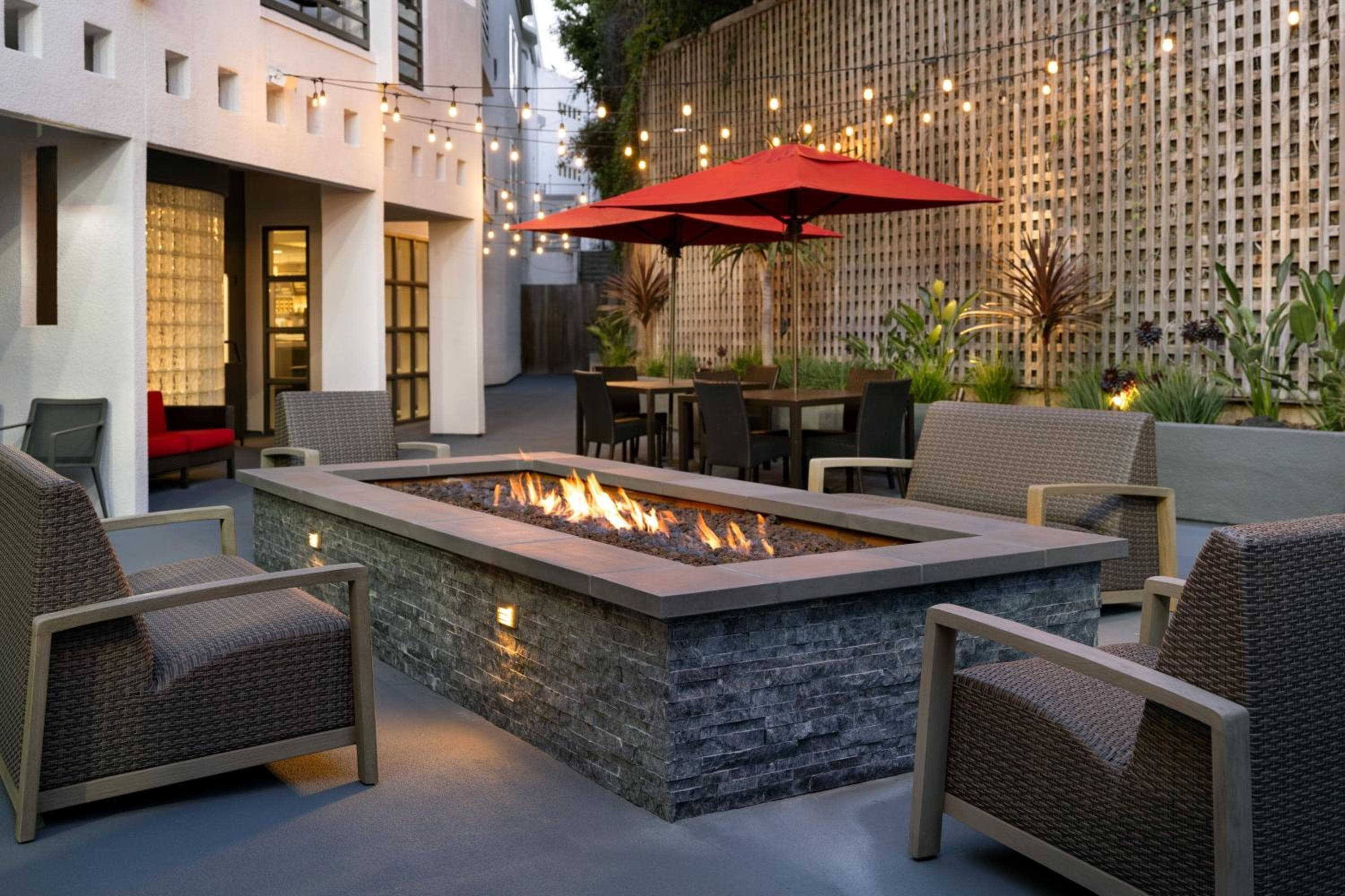 Cortile Los Angeles Century City/Beverly Hills — 19