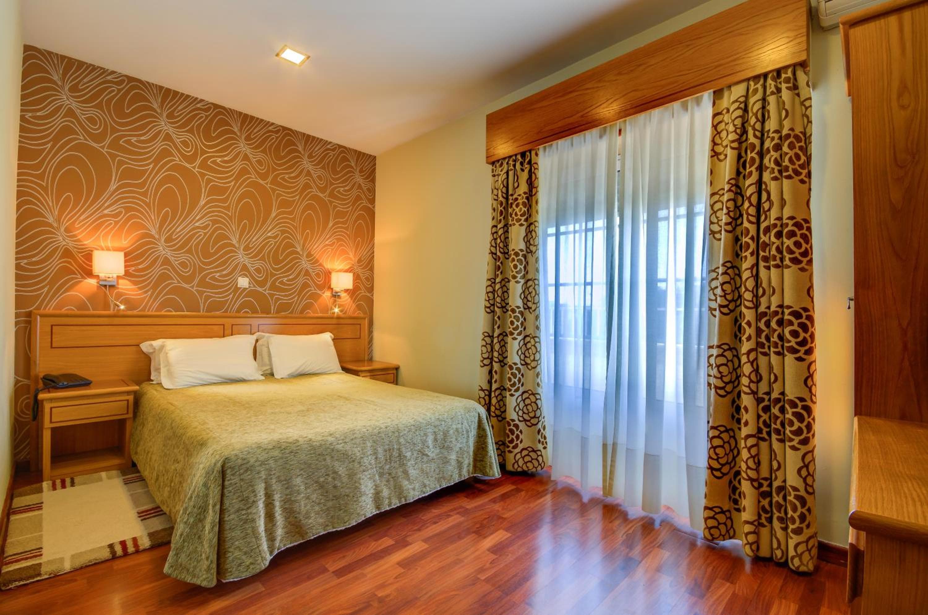 Hotel Avenida Park — 3