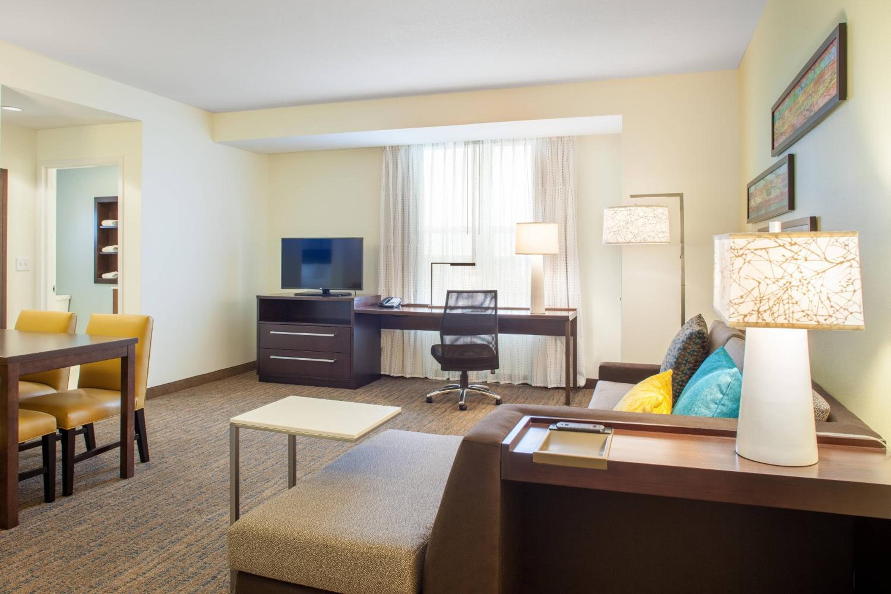 Residence Inn by Marriott Orlando Downtown — 11