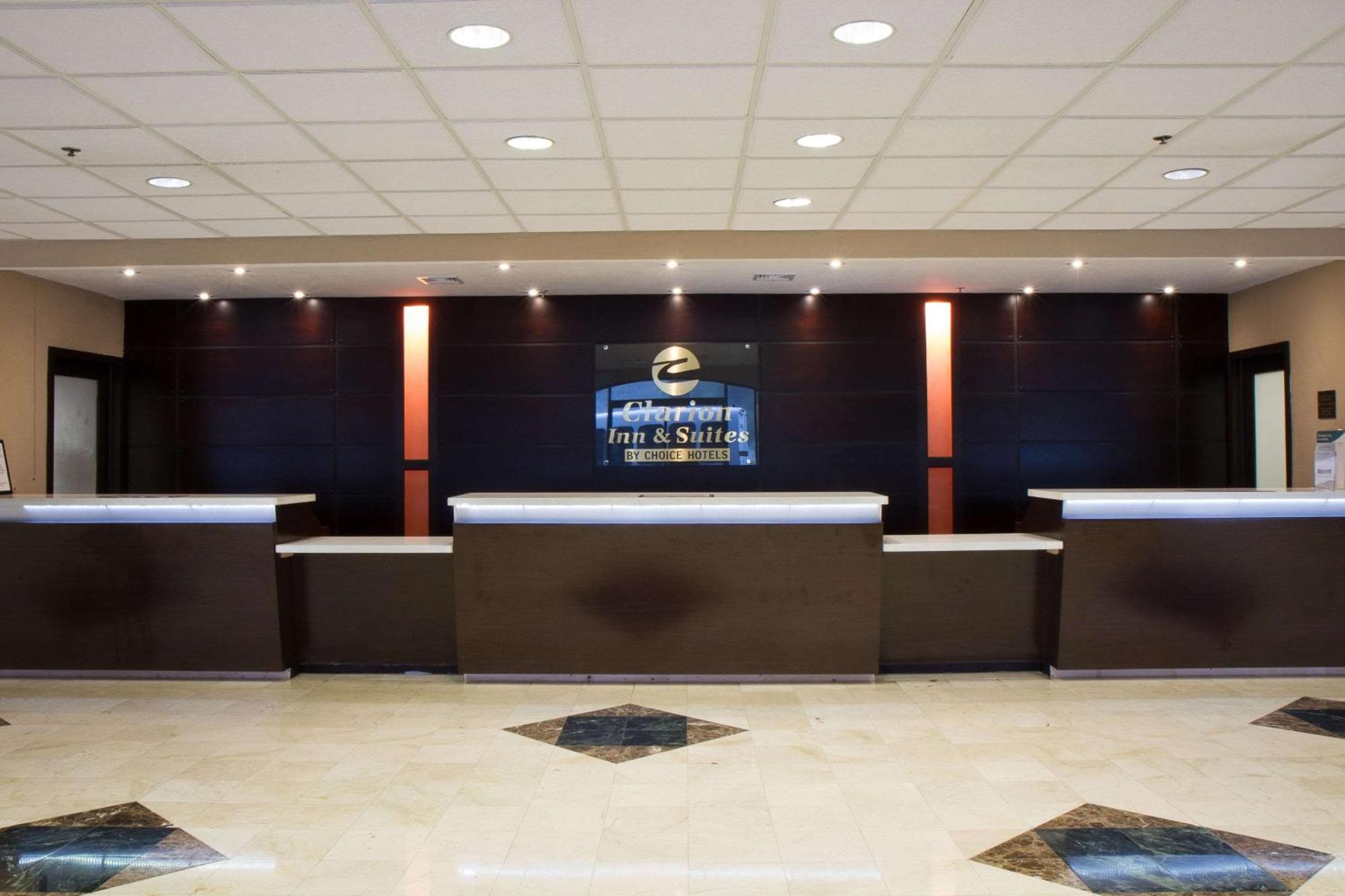 Clarion Inn & Suites Miami International Airport — 14