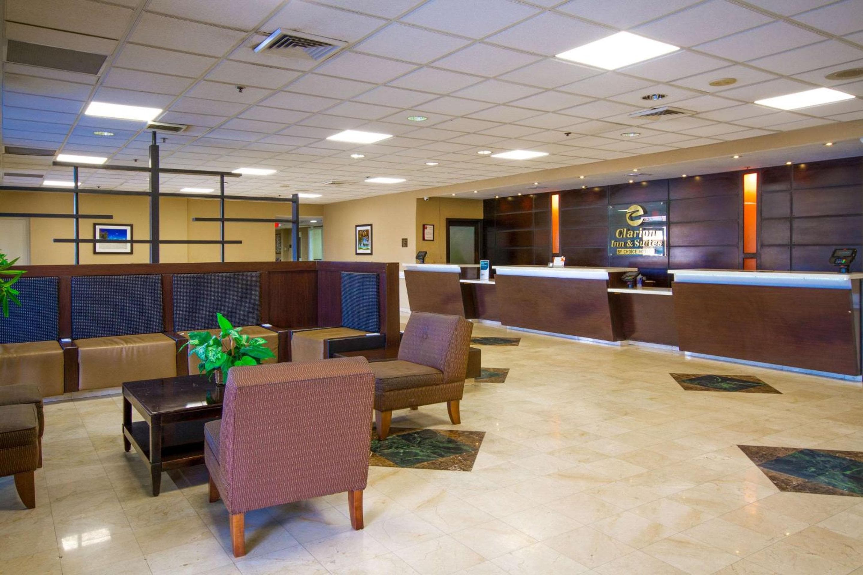 Clarion Inn & Suites Miami International Airport — 15