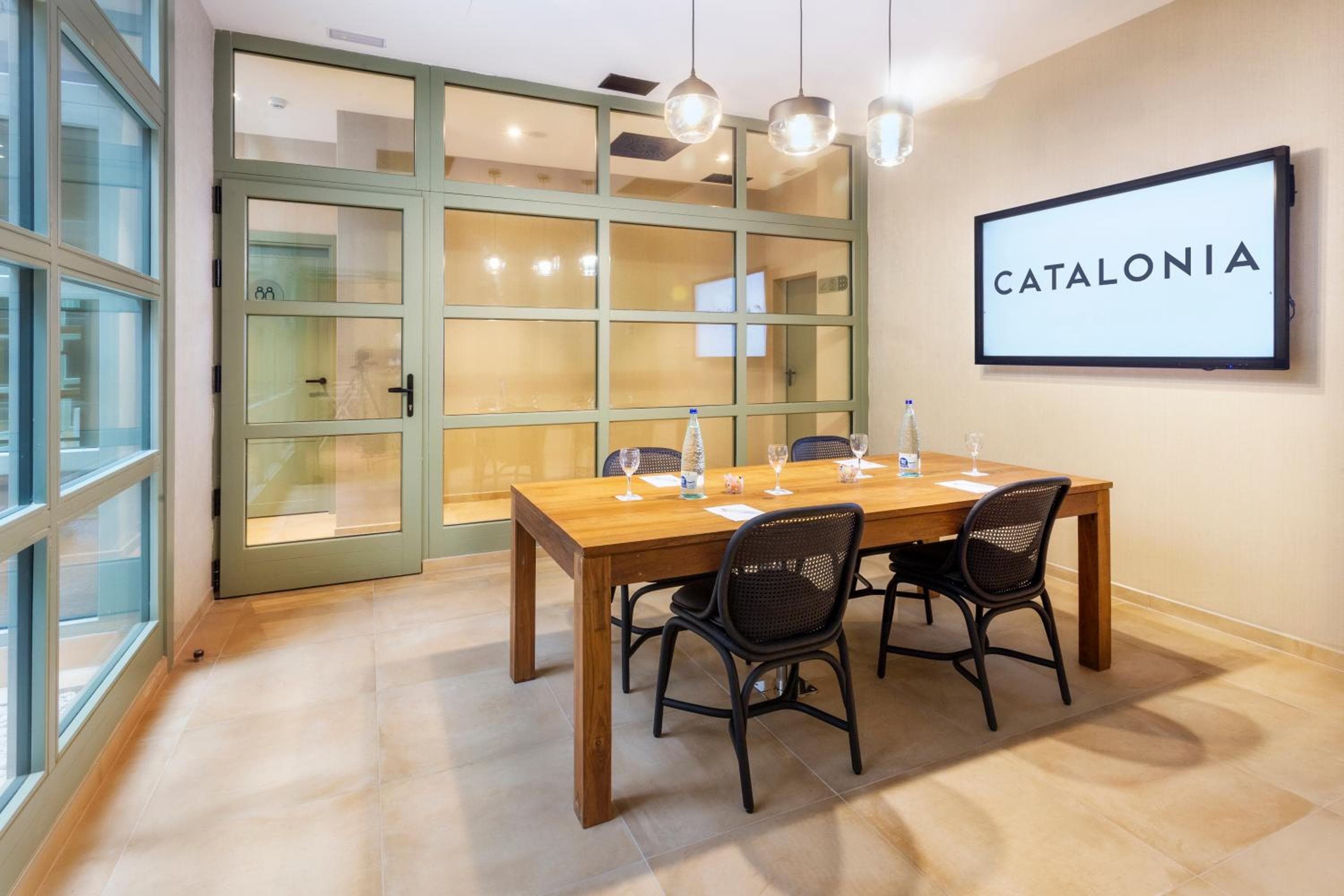 Catalonia Santa Justa — 21