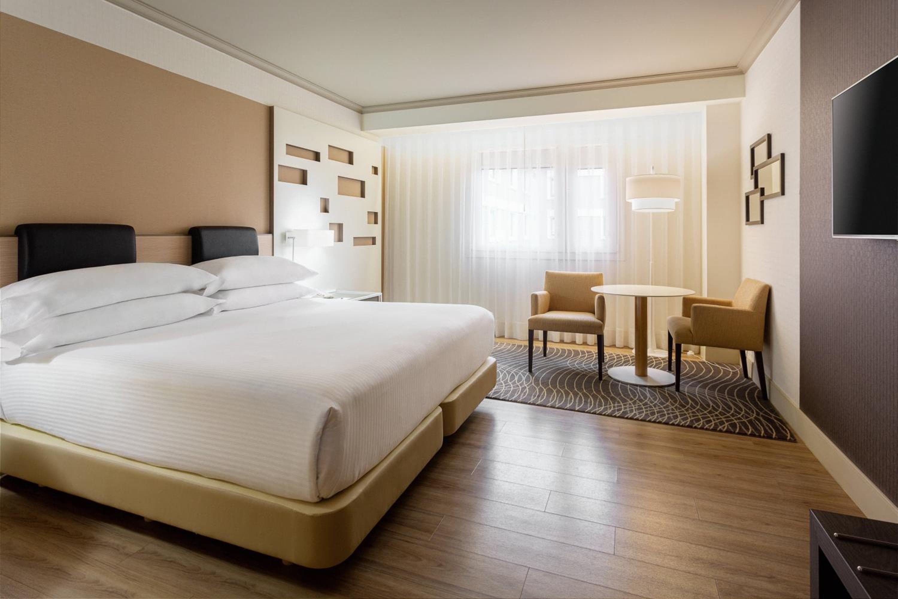 Madrid Marriott Auditorium Hotel & Conference Center — 6
