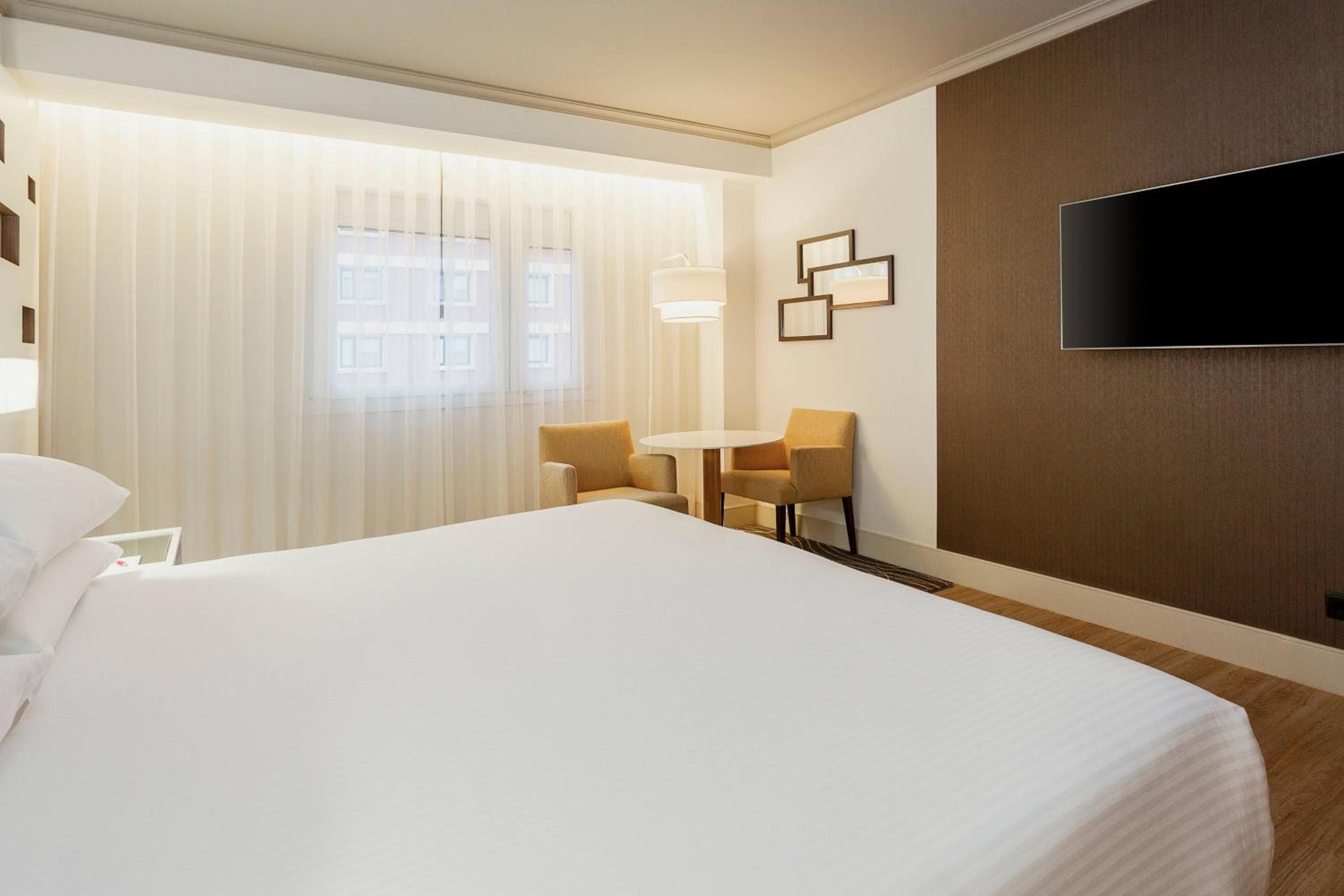 Madrid Marriott Auditorium Hotel & Conference Center — 7