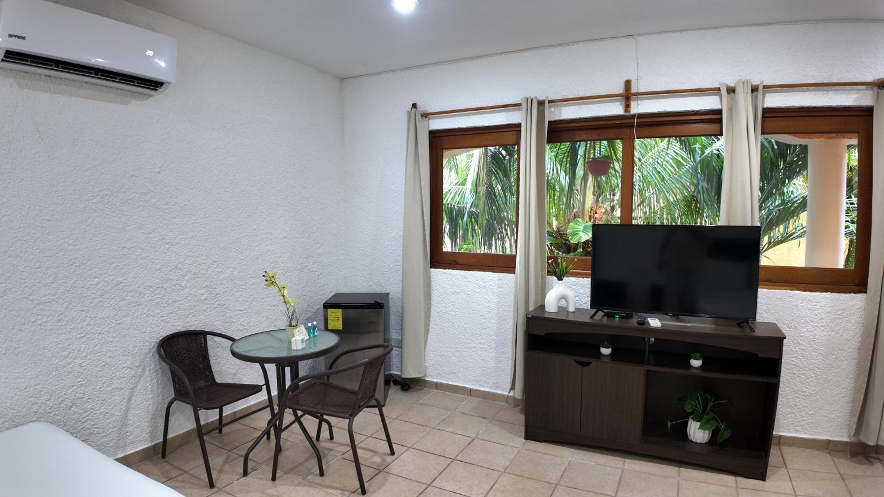 Hotel Bosque Caribe, 5th Av. zone — 4