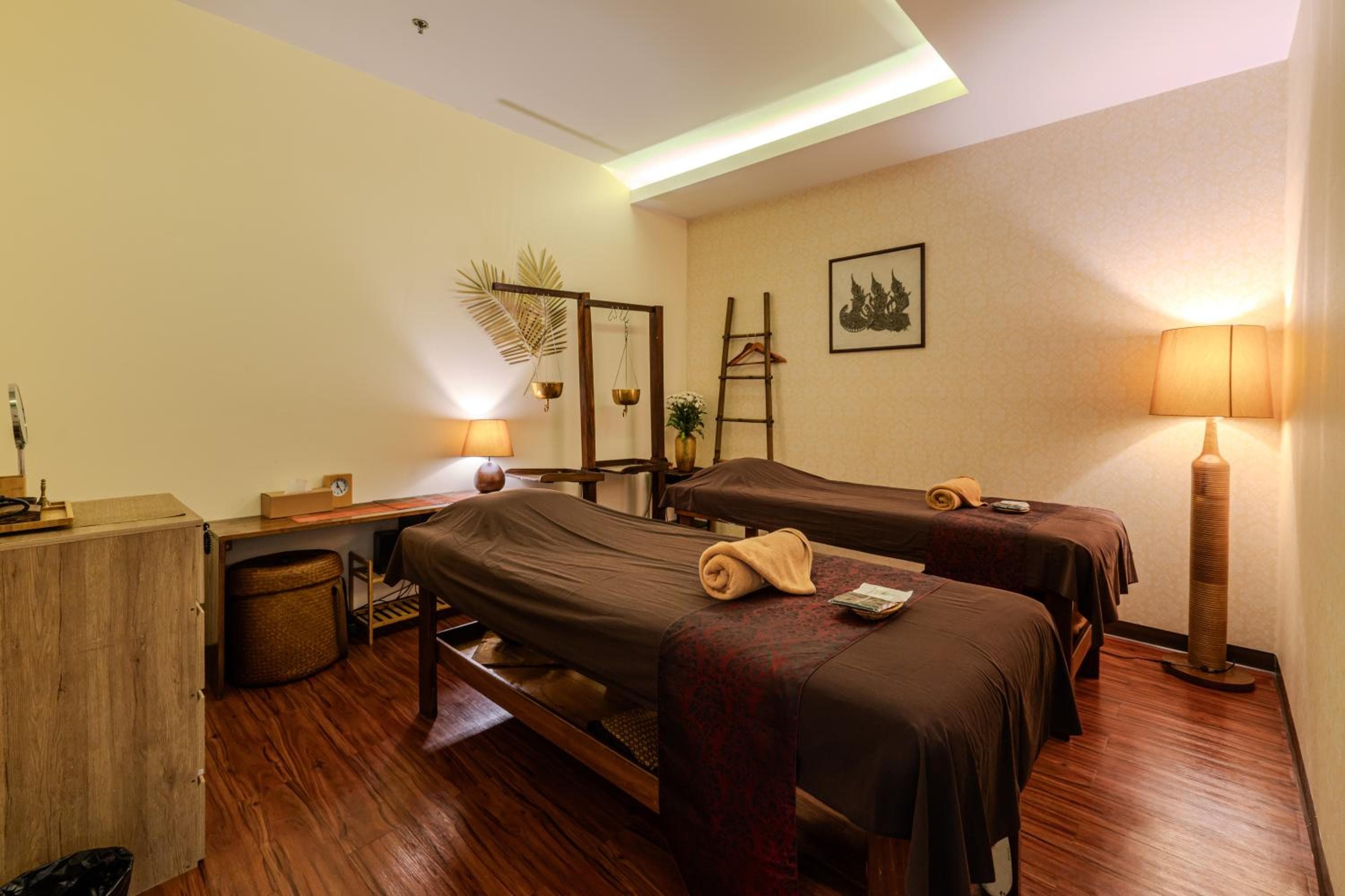 Night Hotel Bangkok - Asoke Sukhumvit 15 — 29
