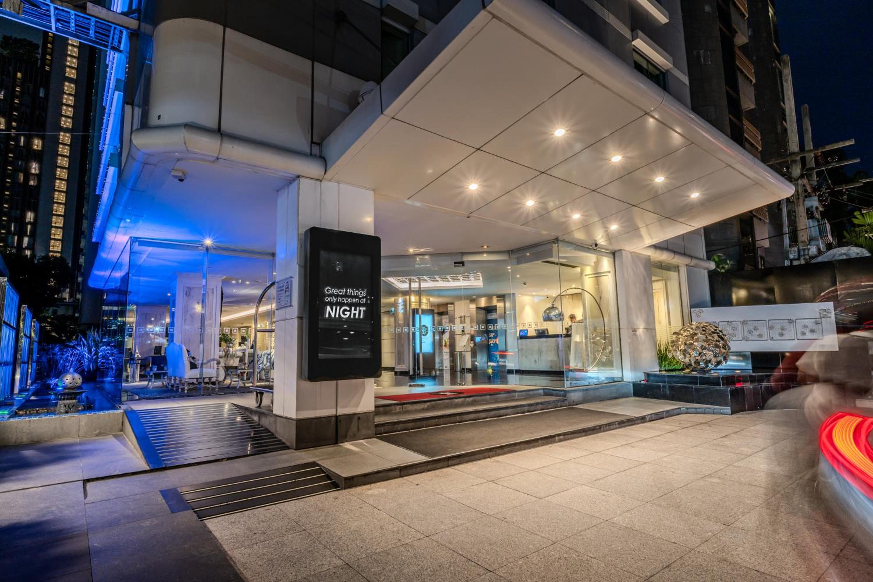 Night Hotel Bangkok - Asoke Sukhumvit 15 — 11