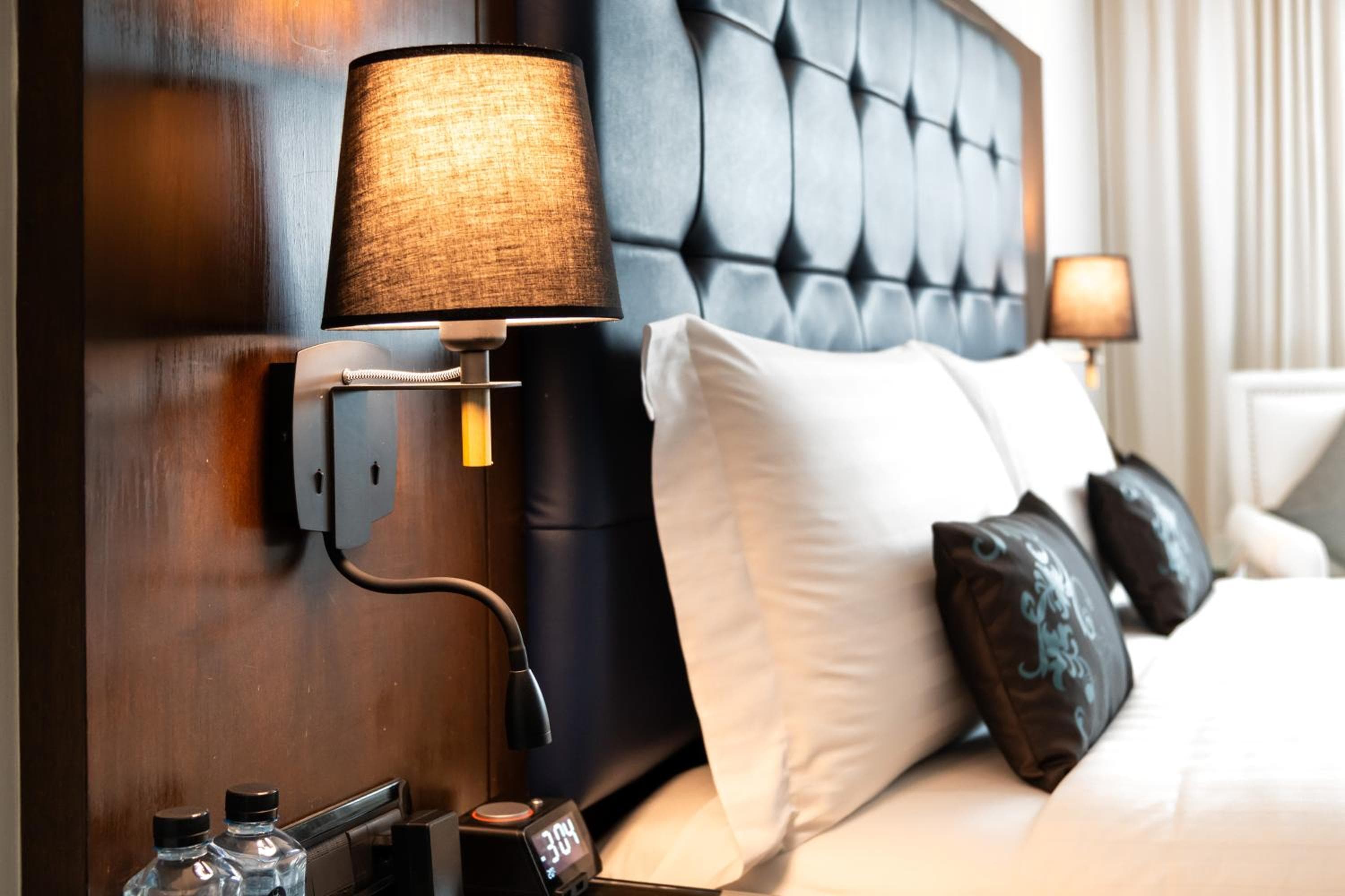 Night Hotel Bangkok - Asoke Sukhumvit 15 — 10