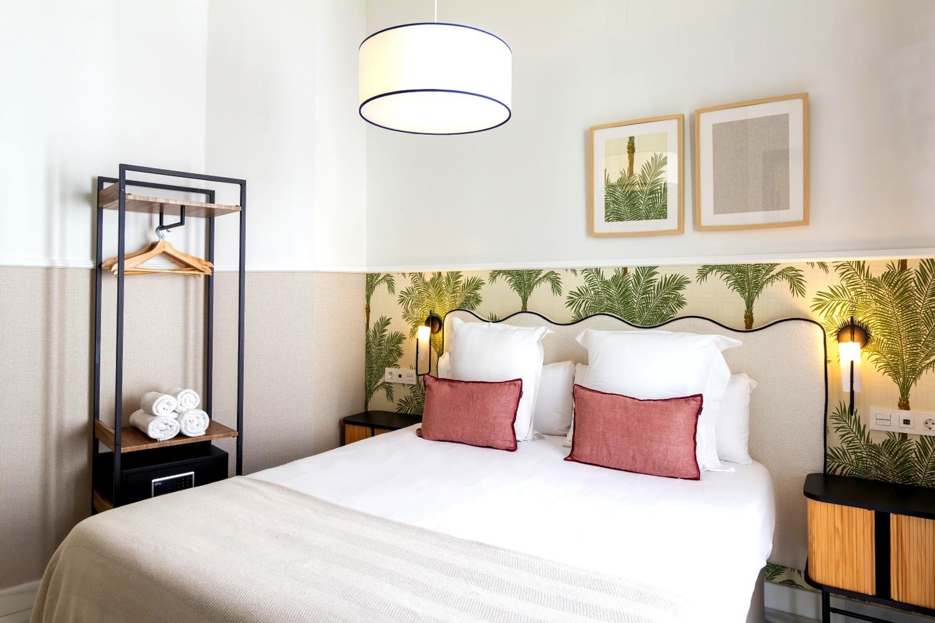 Feelathome San Lorenzo Apartments — 28