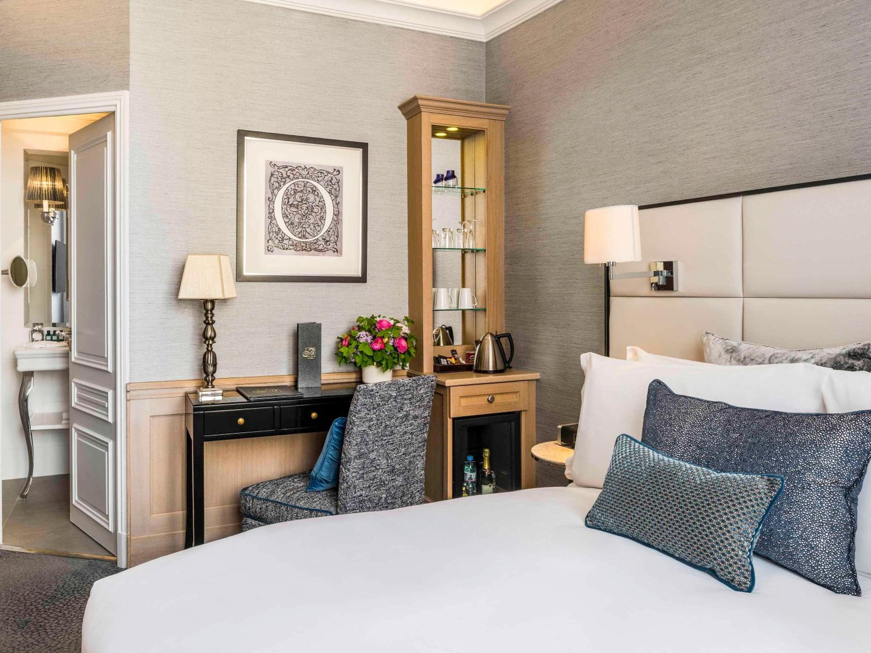 Sofitel Paris Baltimore Tour Eiffel — 14