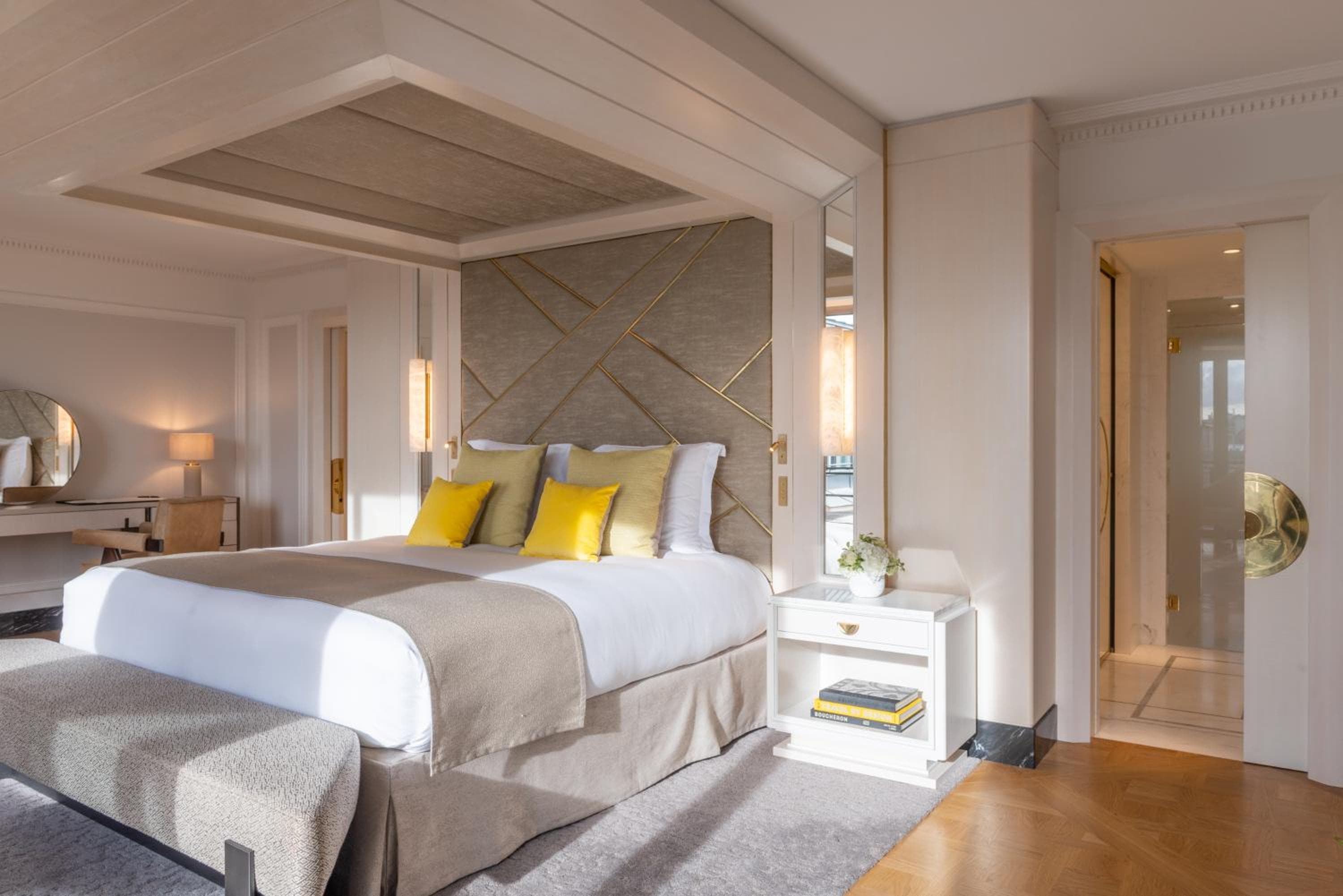 L'Hôtel du Collectionneur Paris — 21