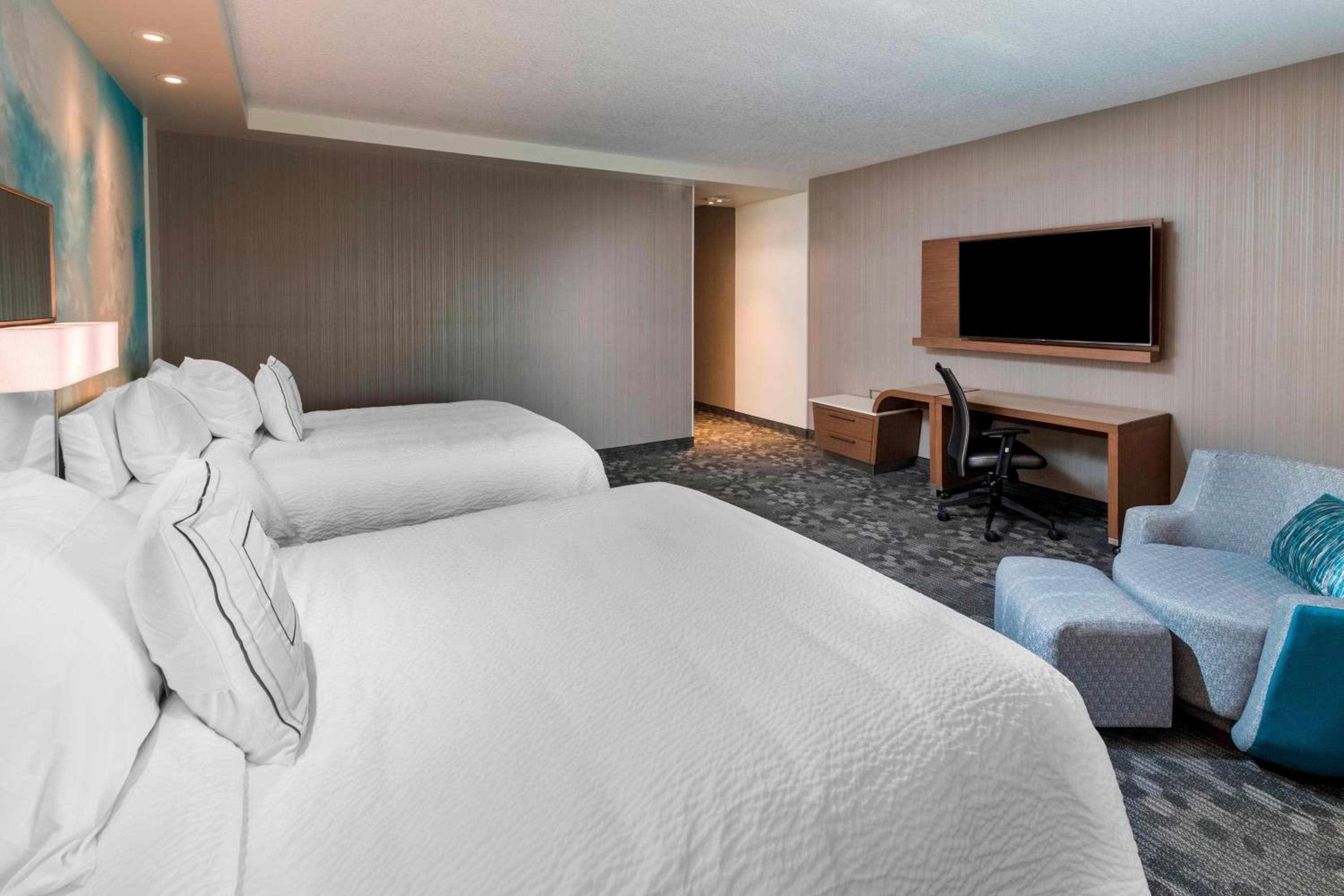 Courtyard by Marriott Tampa Northwest/Veterans Expressway — 8