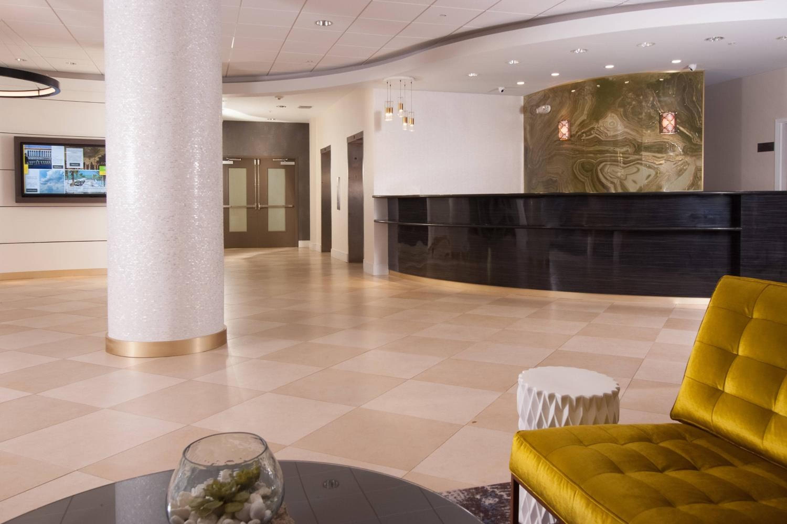 Courtyard Miami Coral Gables — 11