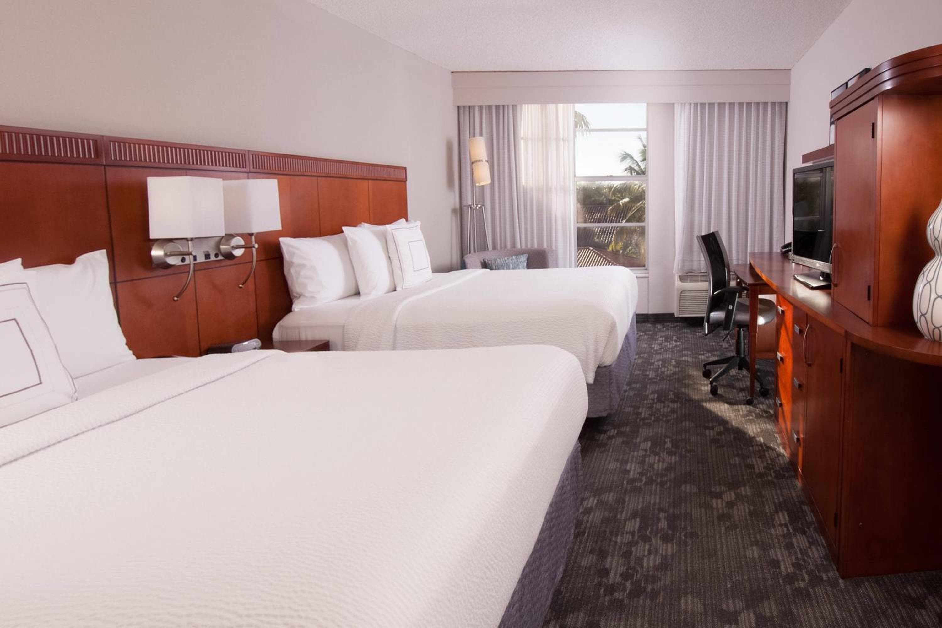Courtyard Miami Coral Gables — 21