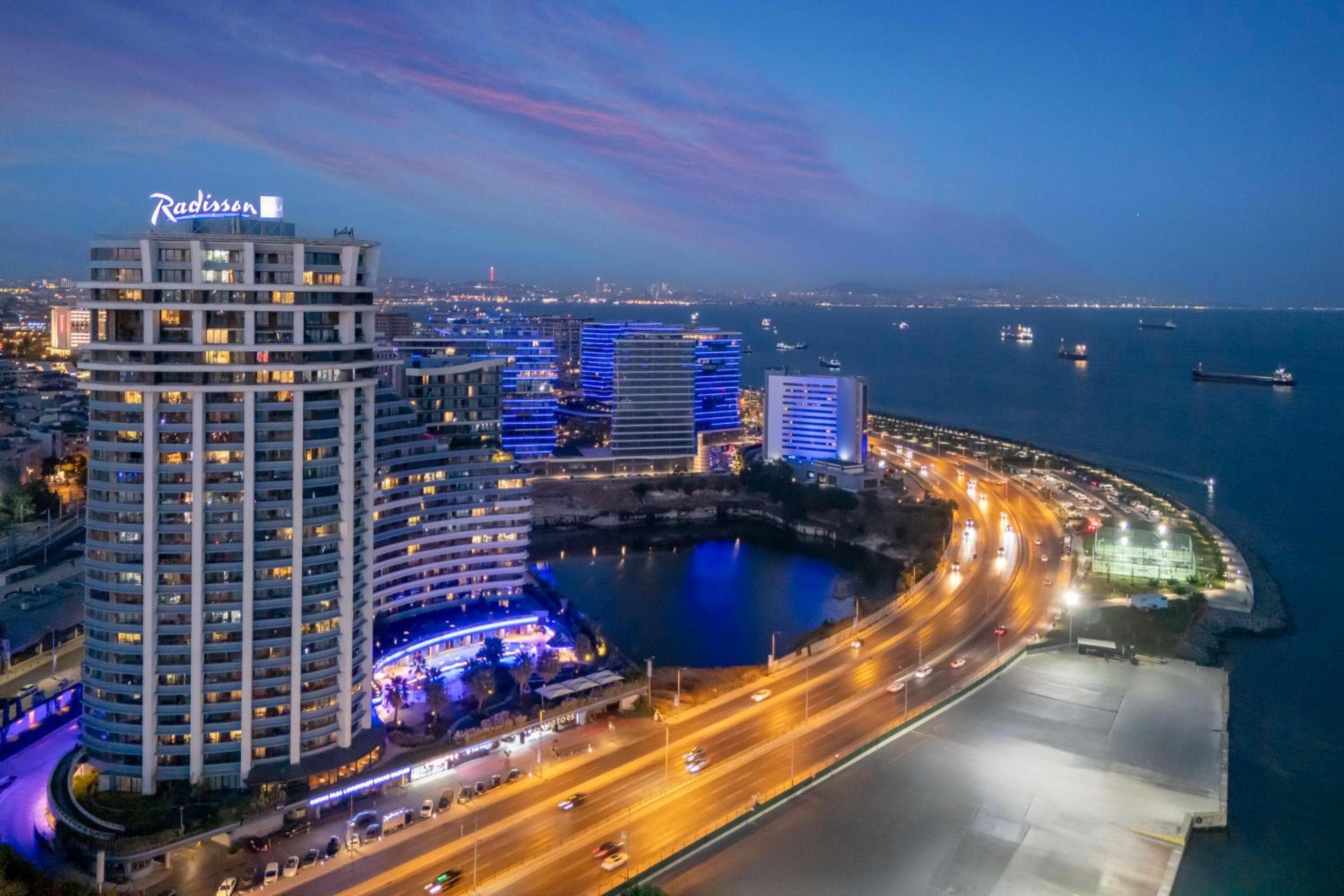 Radisson Blu Hotel Istanbul Ottomare hotel, Kazlicesme Mah Abay Cad No: 223 Zeytinburnu, Istanbul, Turkey — photo 16