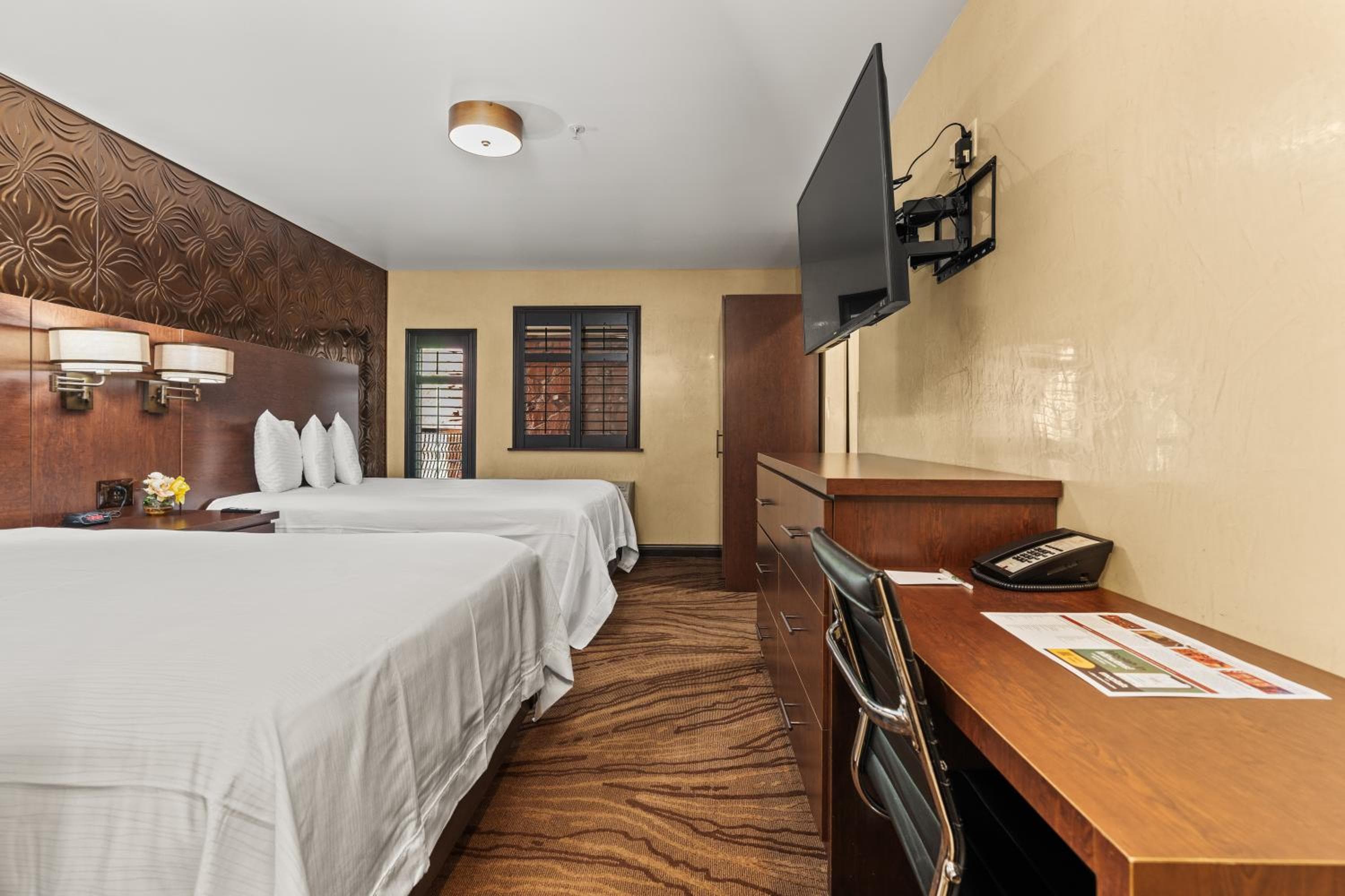 Ellis Island Hotel Casino & Brewery — 14