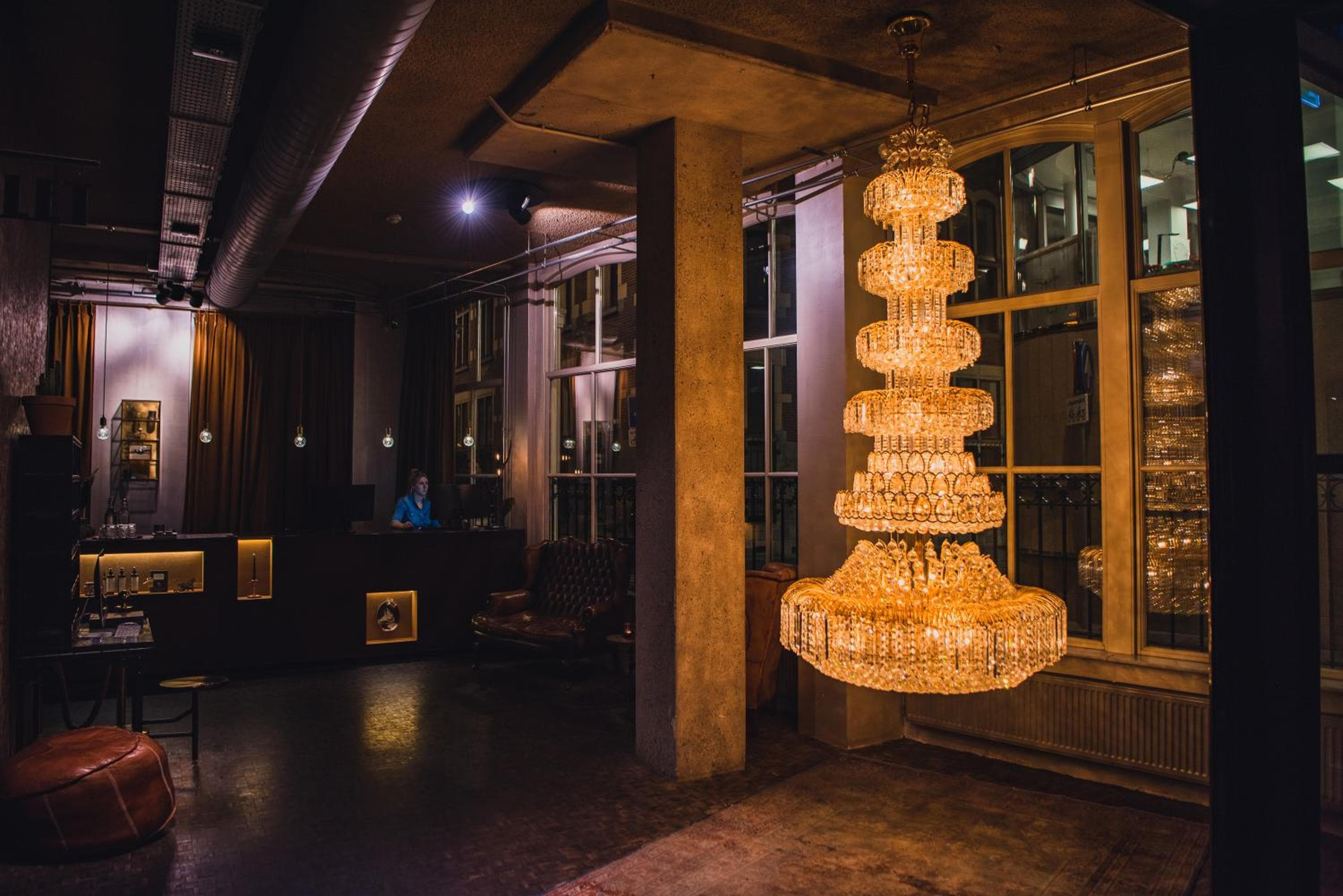 Hotel V Nesplein — 18