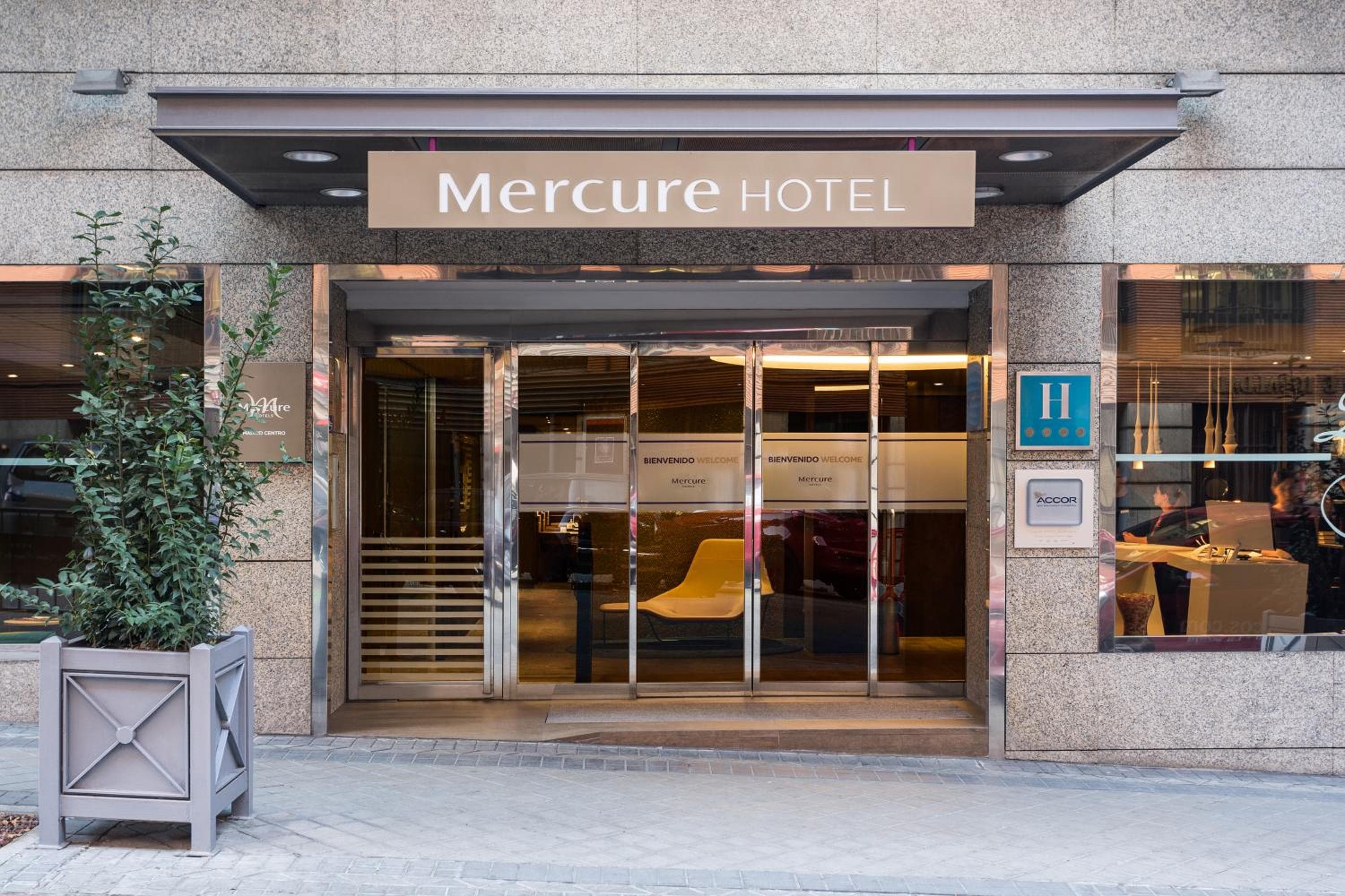 Mercure Madrid Centro — 16