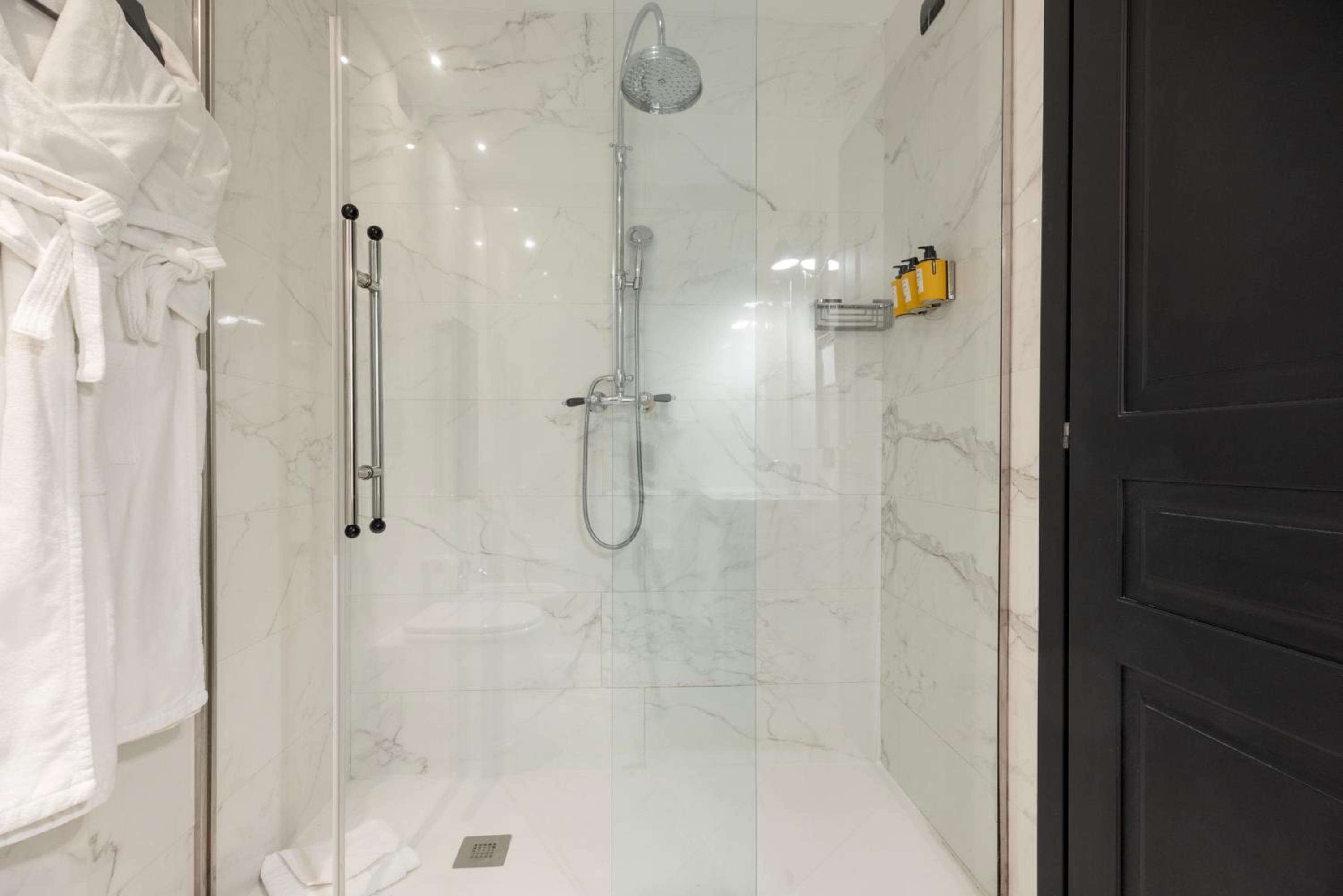 Albergo di lusso a Roma — 11
