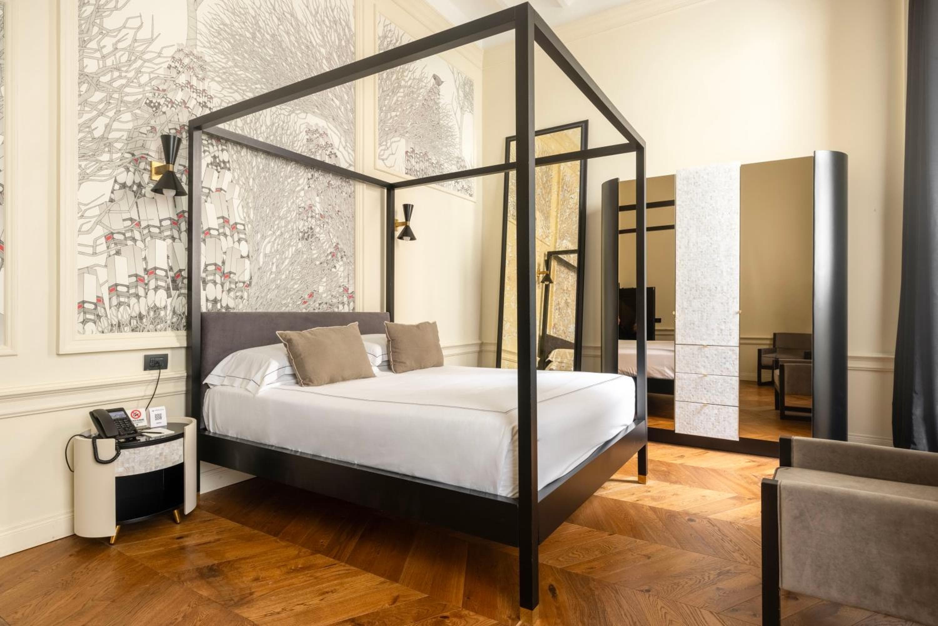 Roma Luxus Hotel — 13