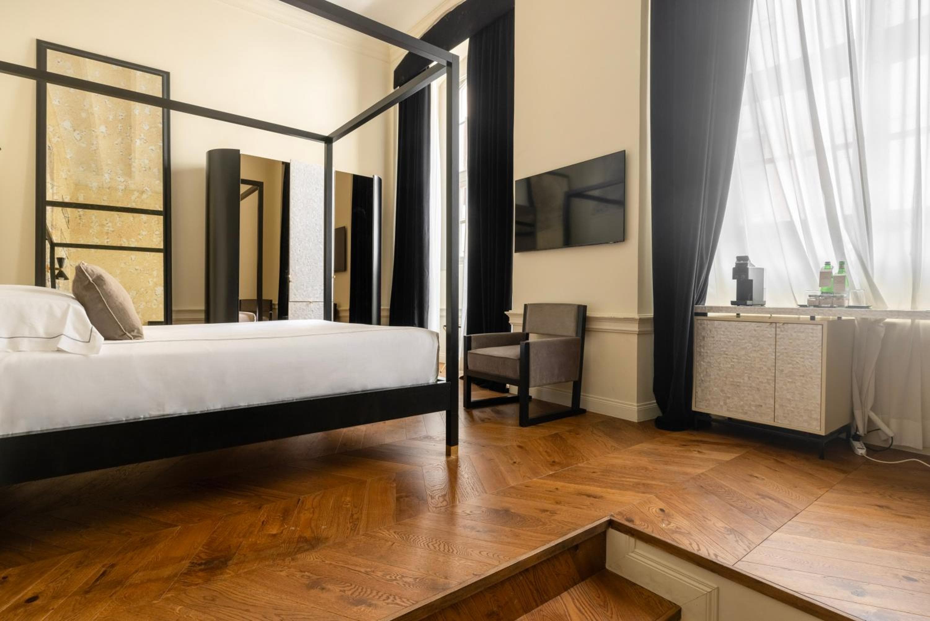 Roma Luxus Hotel — 9