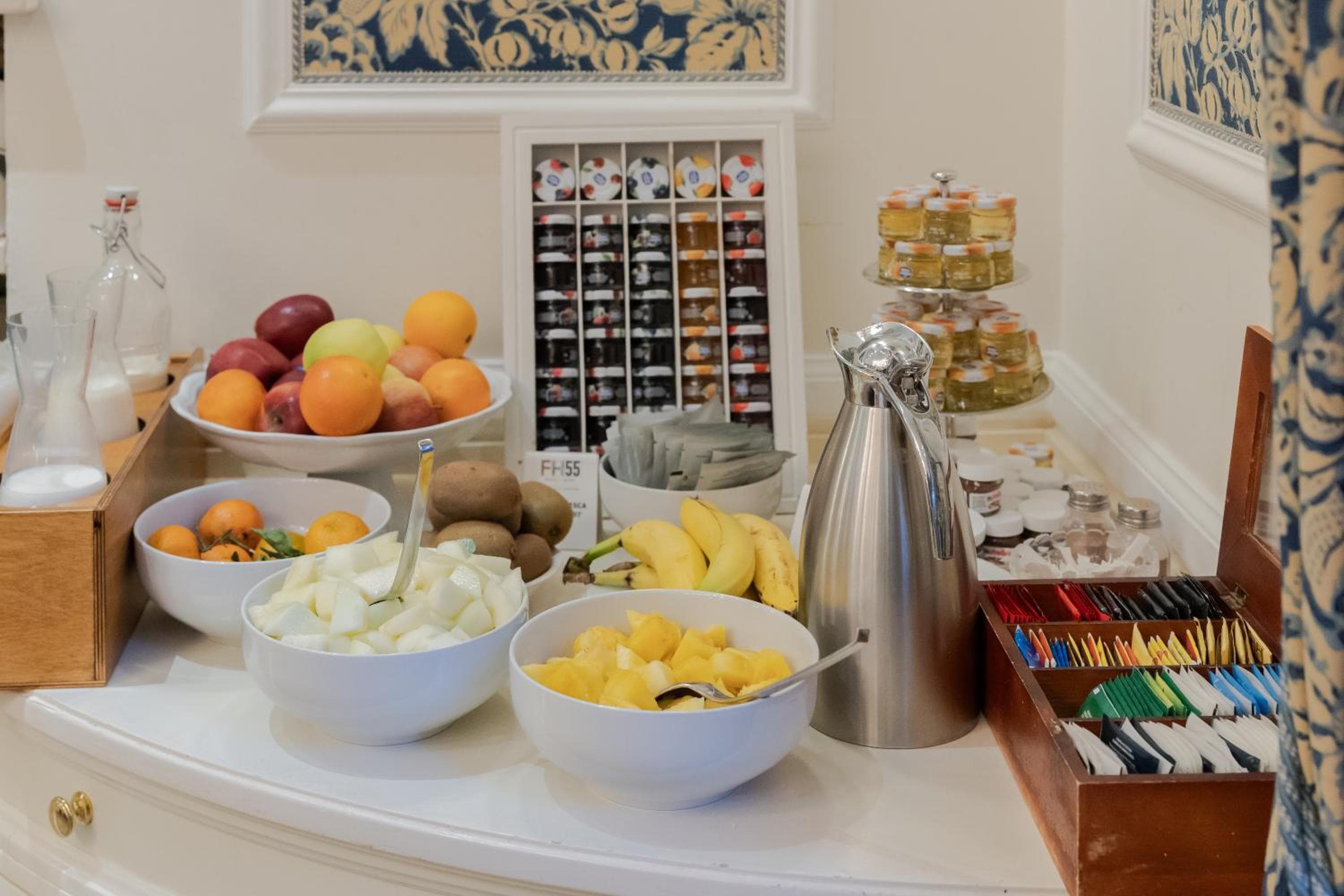 FH55 Hotel Calzaiuoli hotel, Via Calzaiuoli 6, Florence, Italy — photo 11