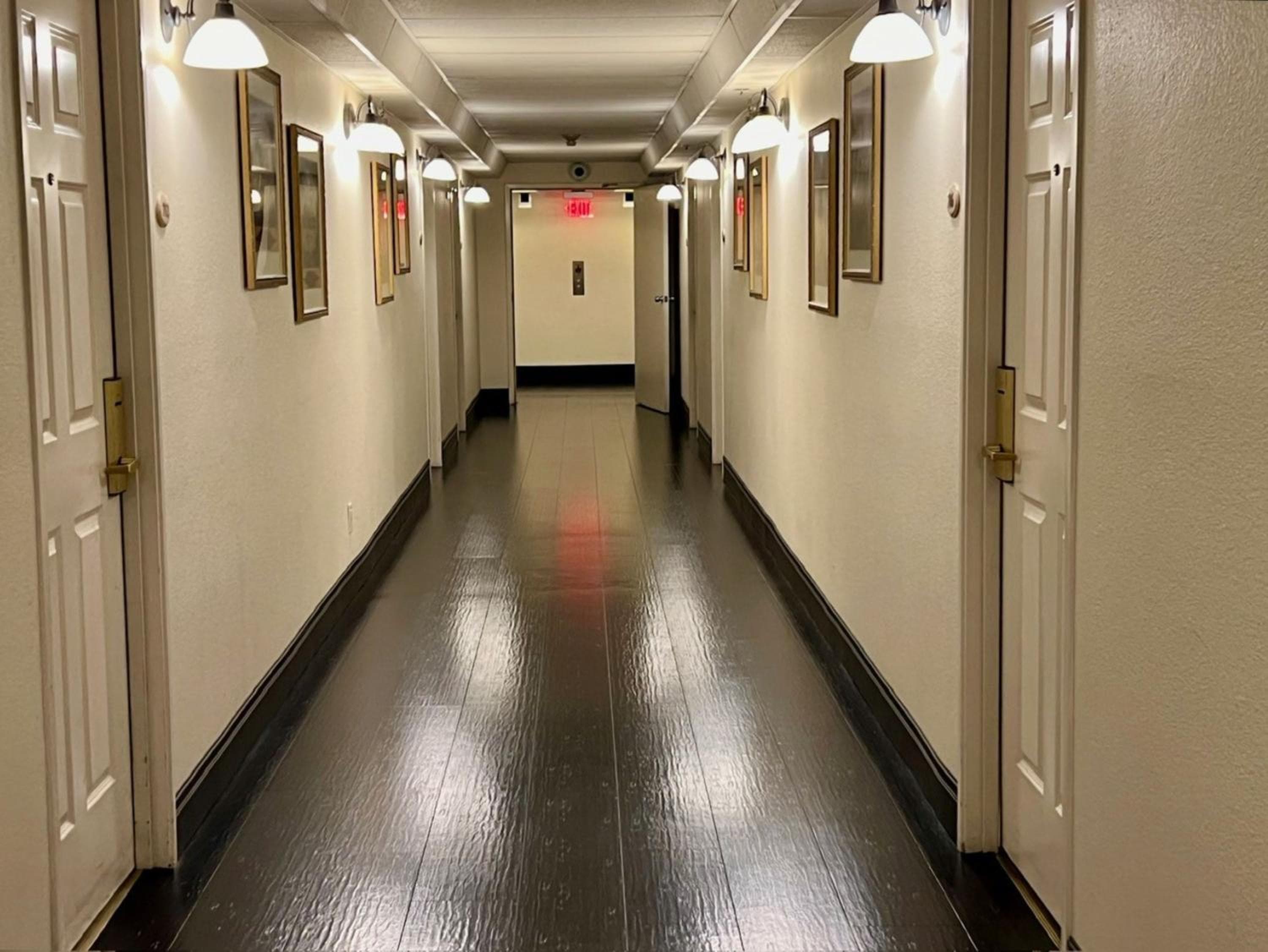 Jockey Resort Suites Center Strip — 30