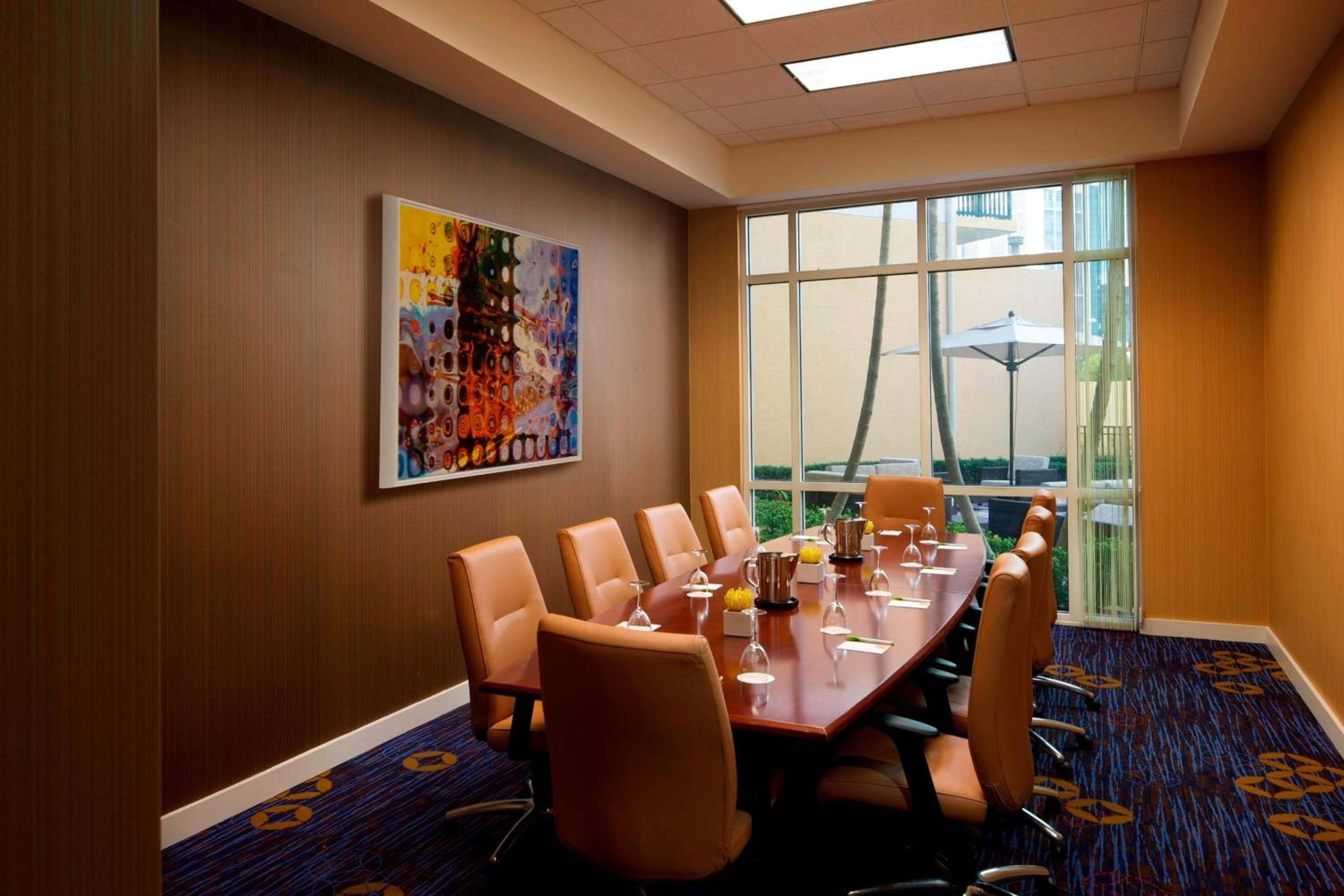 Courtyard Miami Dadeland — 2