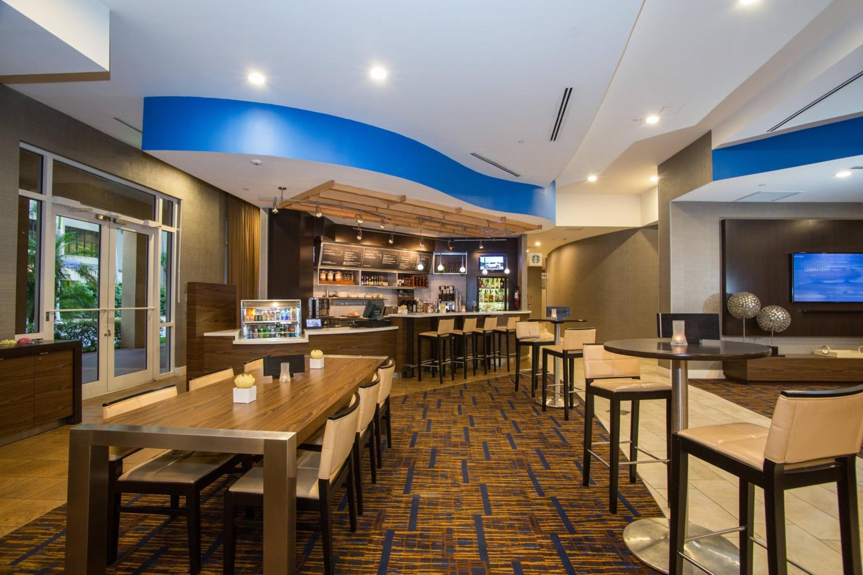 Courtyard Miami-Dadeland — 22
