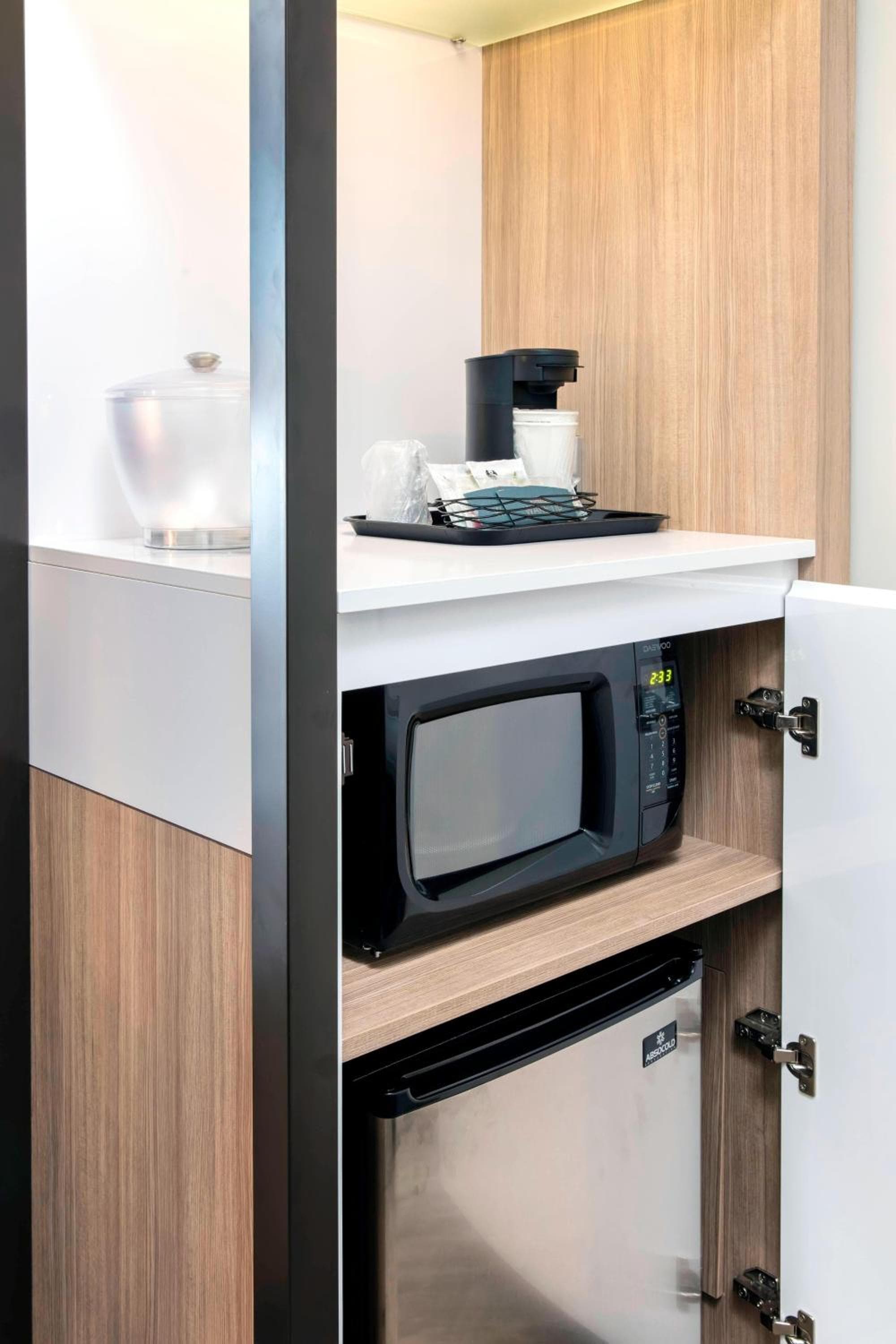 SpringHill Suites by Marriott Miami Doral — 12