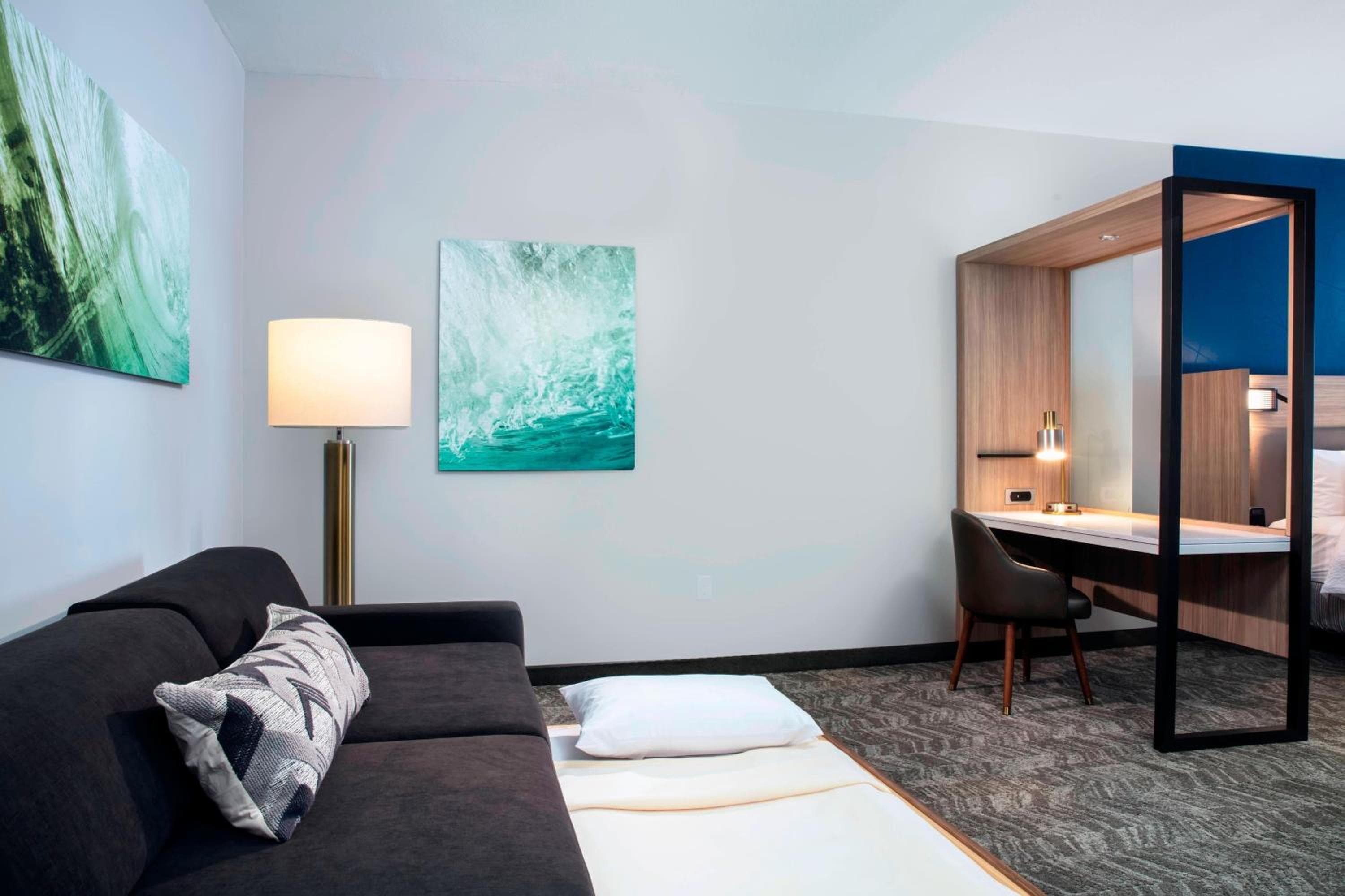 SpringHill Suites by Marriott Miami Doral — 11