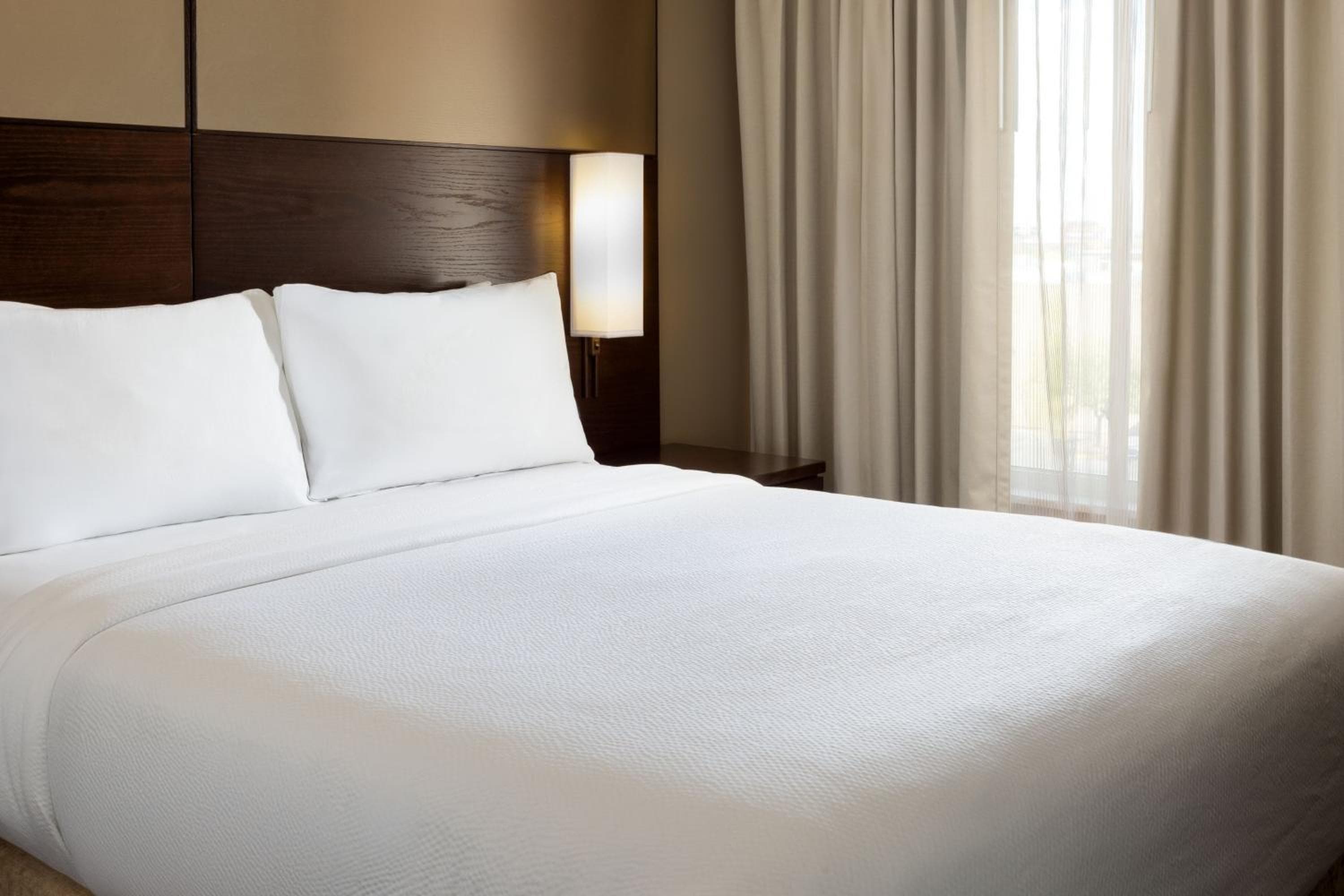 Residence Inn by Marriott Las Vegas Airport — 7