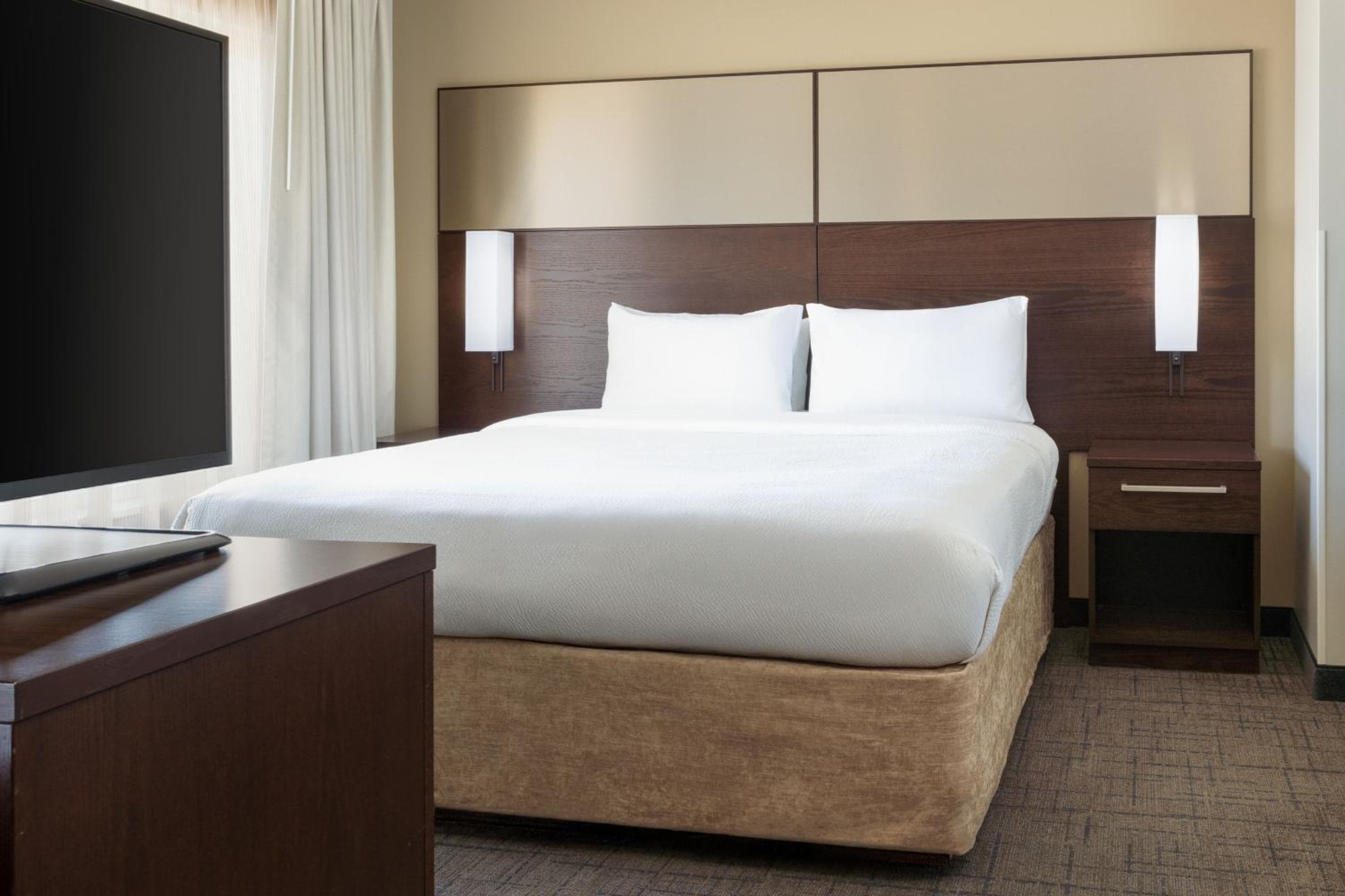 Residence Inn by Marriott Las Vegas Airport — 6