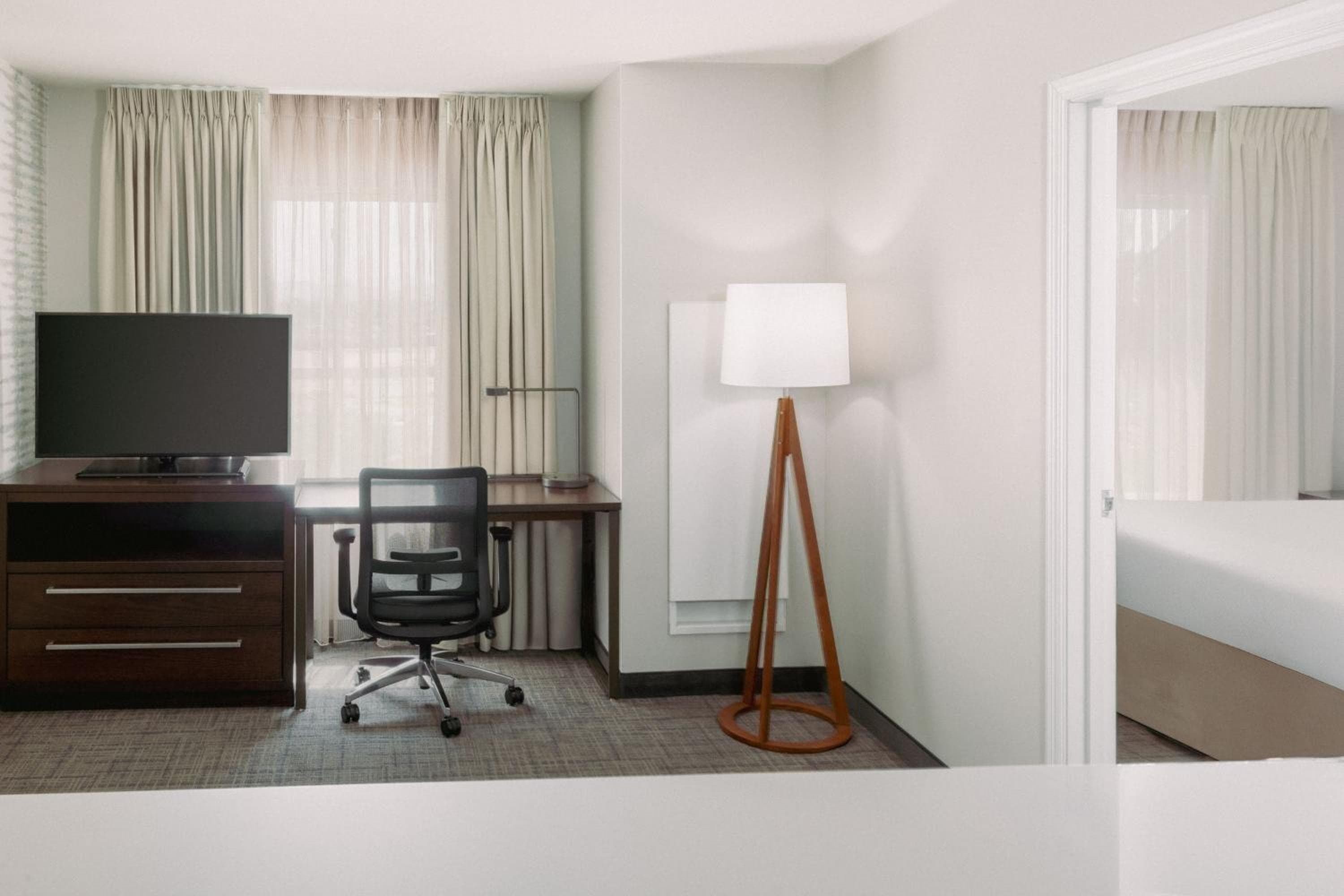 Residence Inn by Marriott Las Vegas Airport — 11
