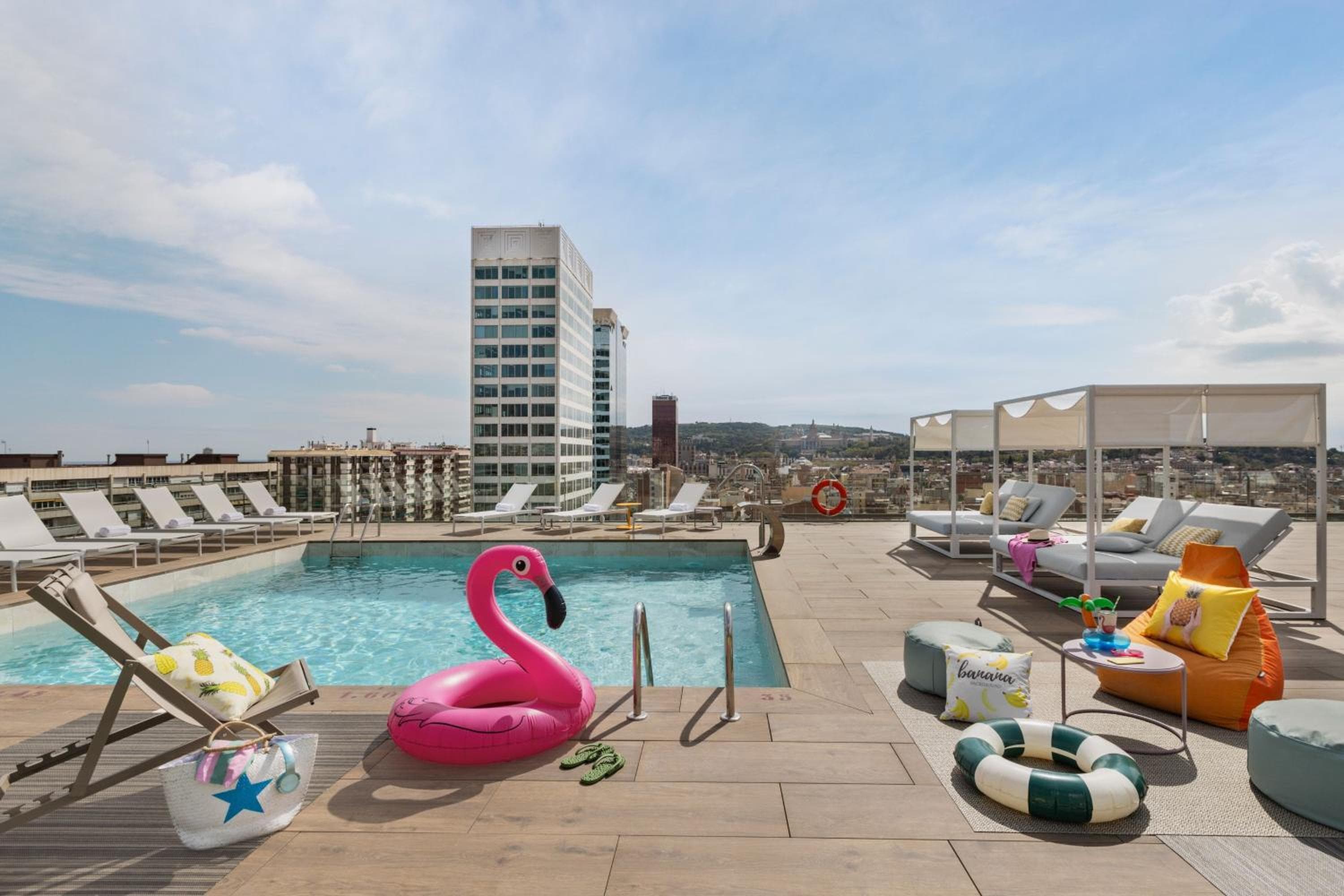 Moxy Barcelona — 12
