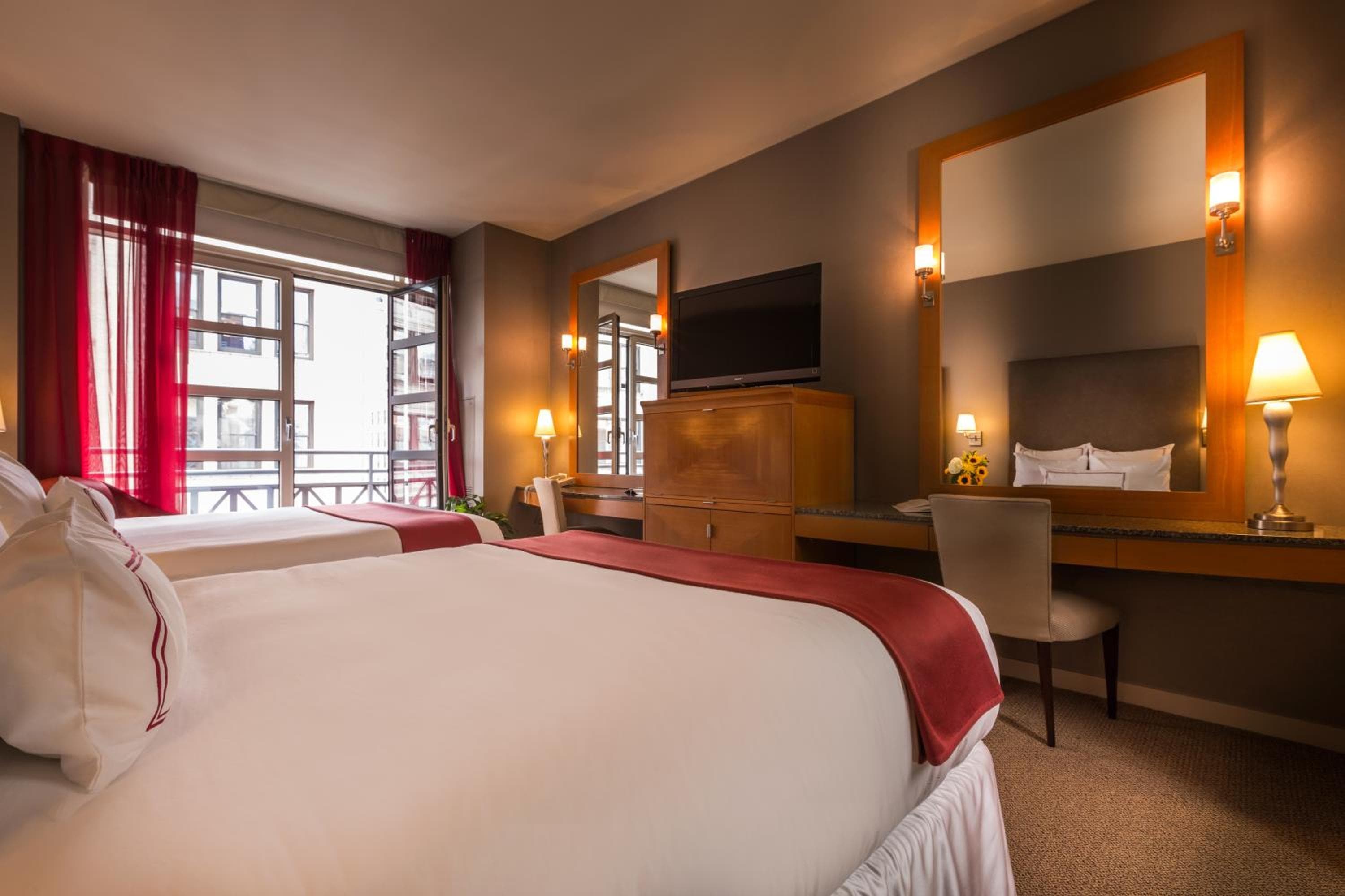 Hotel Giraffe di Library Hotel Collection — 10