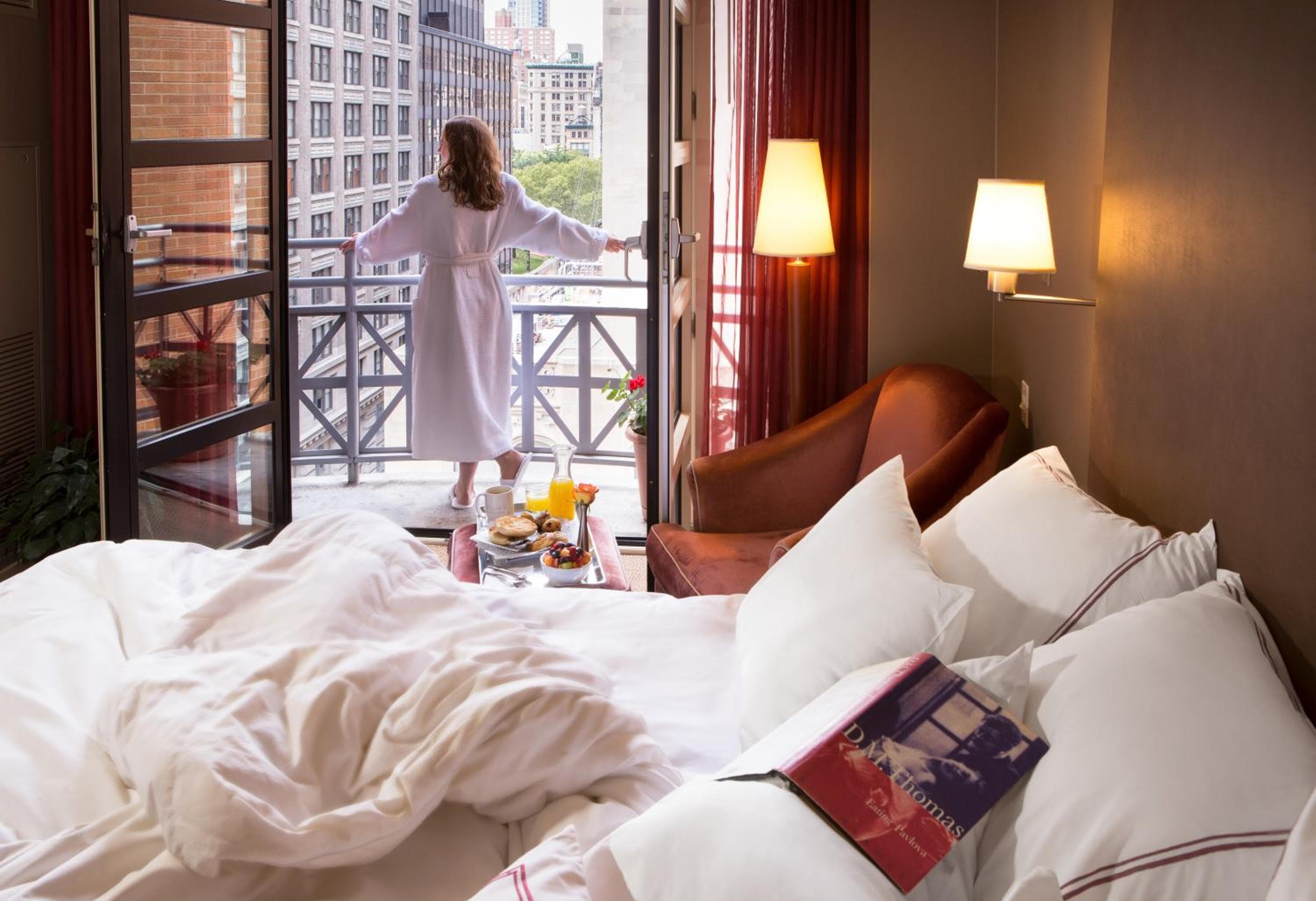 Hotel Giraffe di Library Hotel Collection — 11
